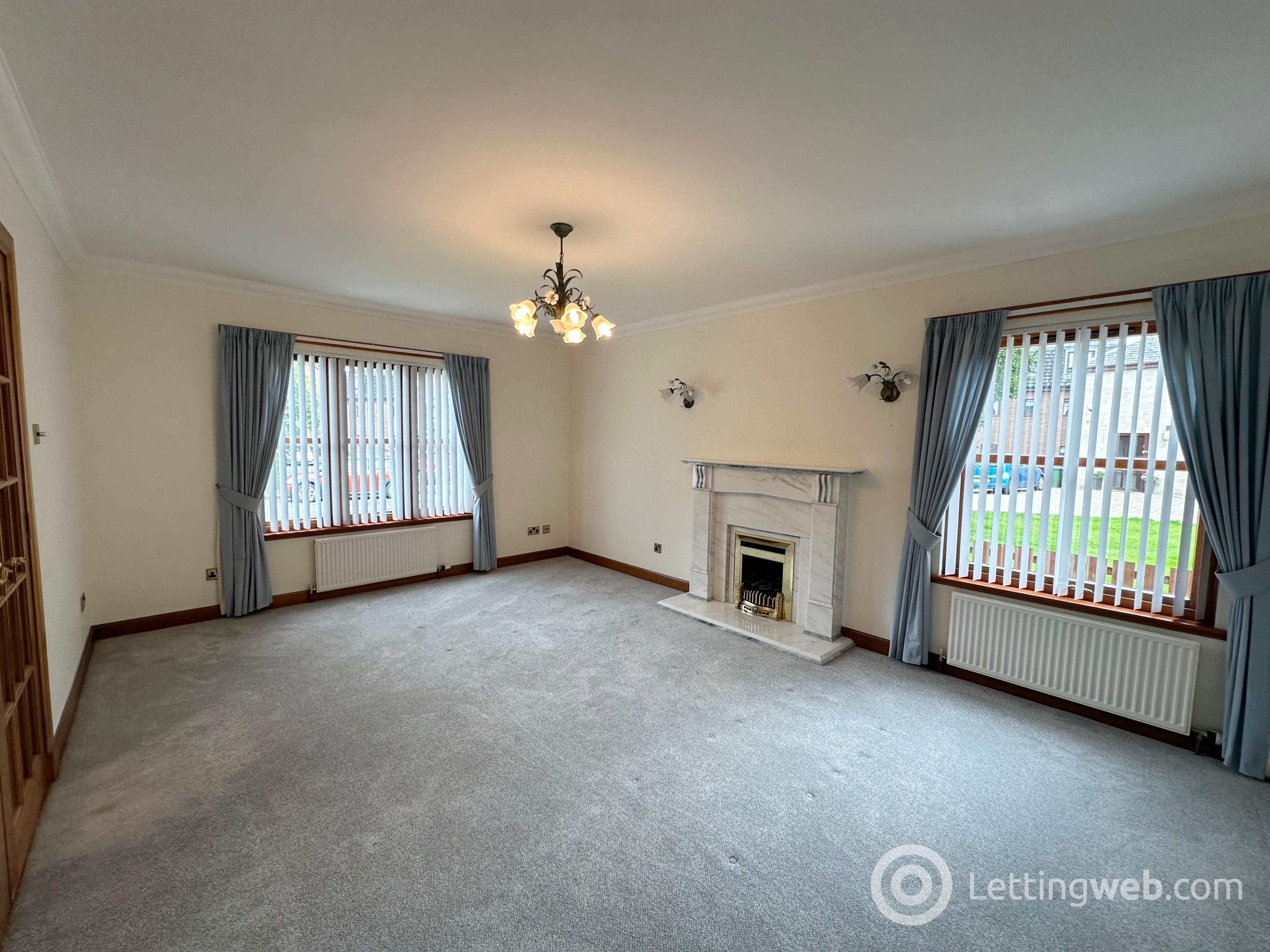 Property to rent in Chapel Road, Strathaven, ML10 6NA