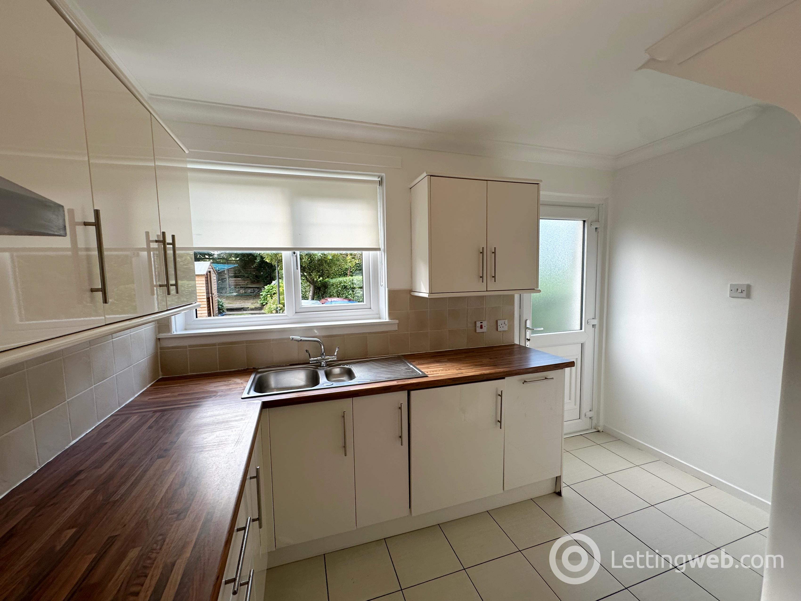 Property to rent in Kelso Drive, East Kilbride, Glasgow, G74 4DA