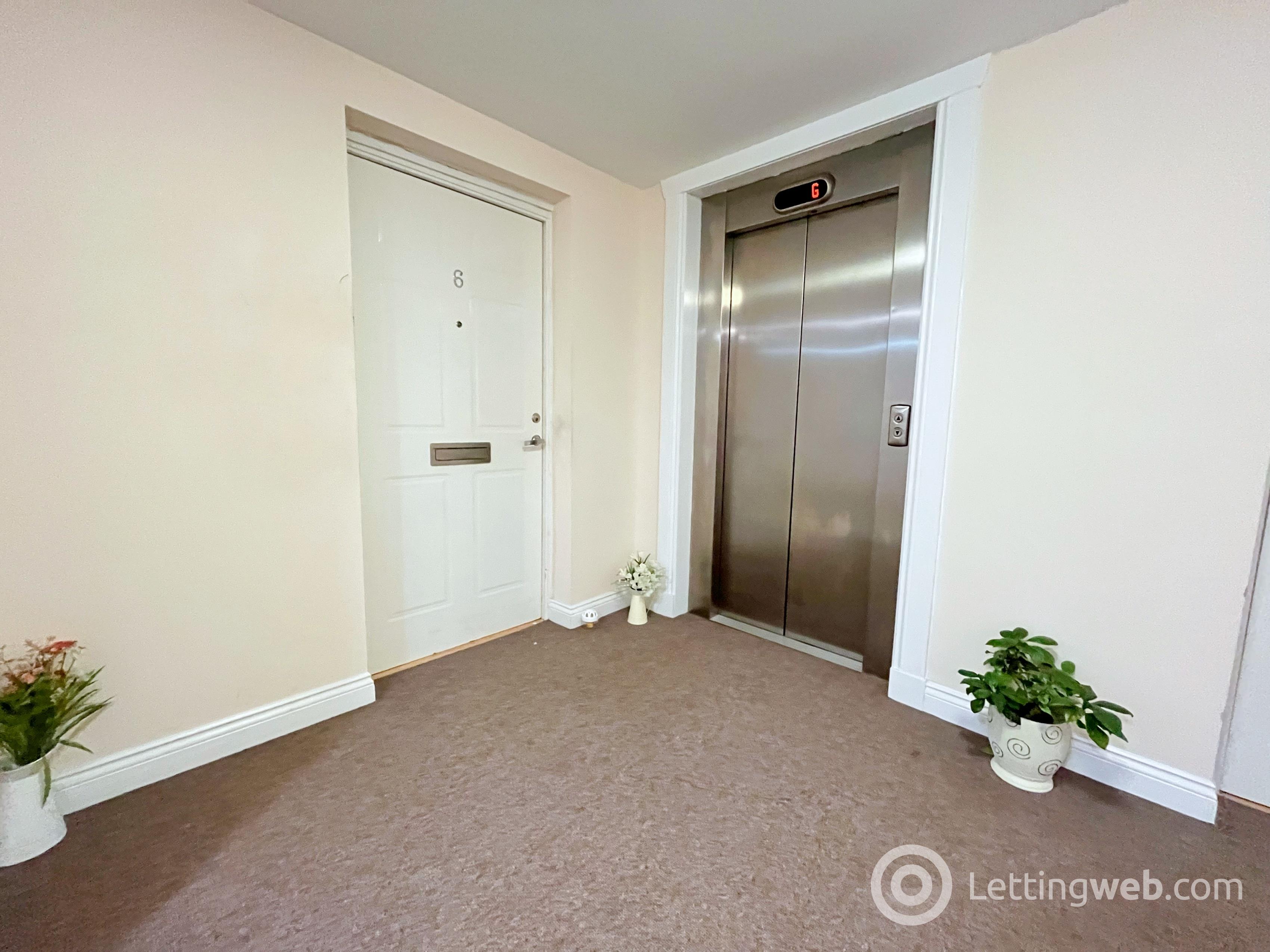 Property to rent in May Gardens, Wishaw, ML2 7PB