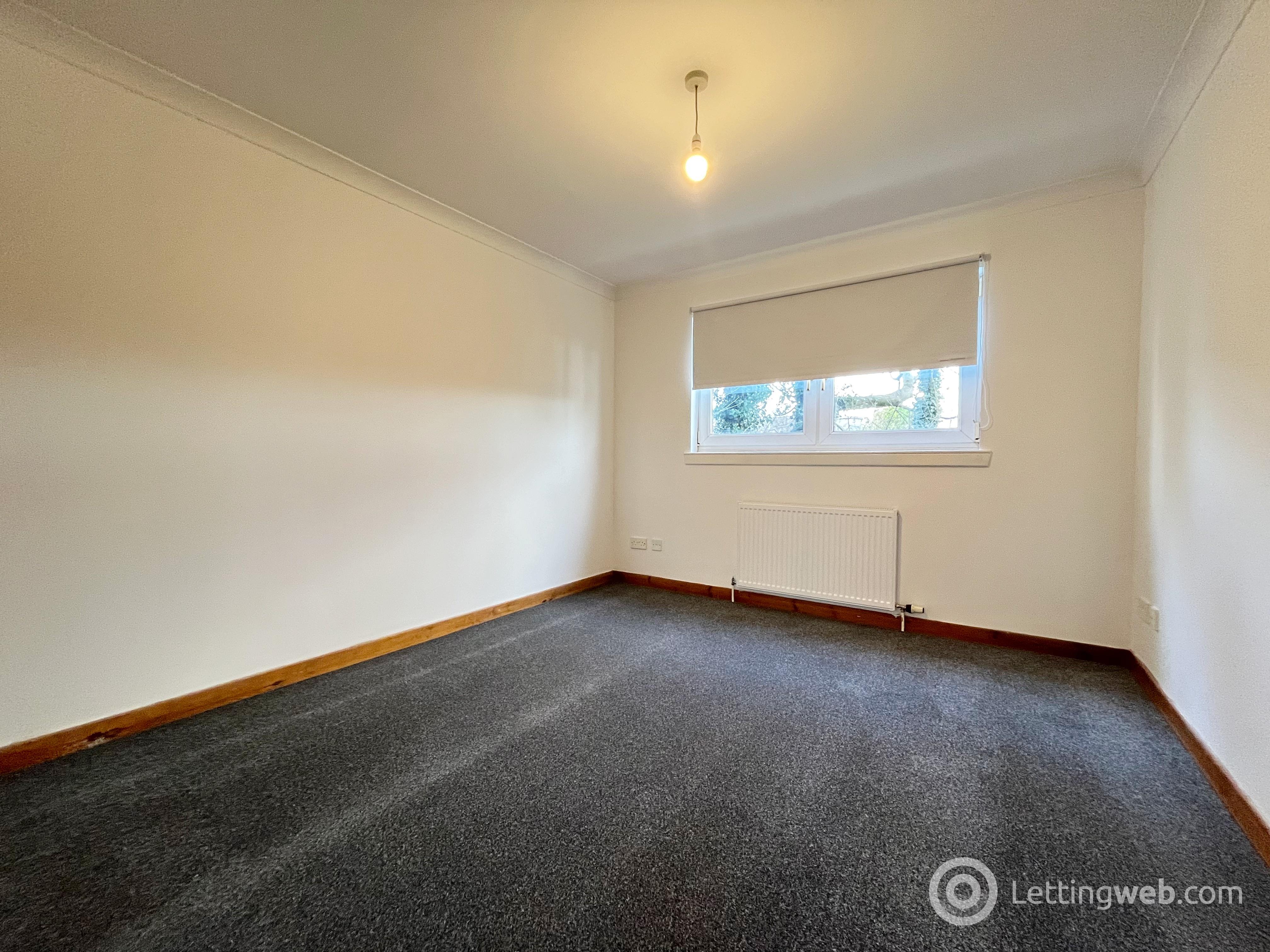 Property to rent in St. Annes Court, Hamilton, ML3 7QD