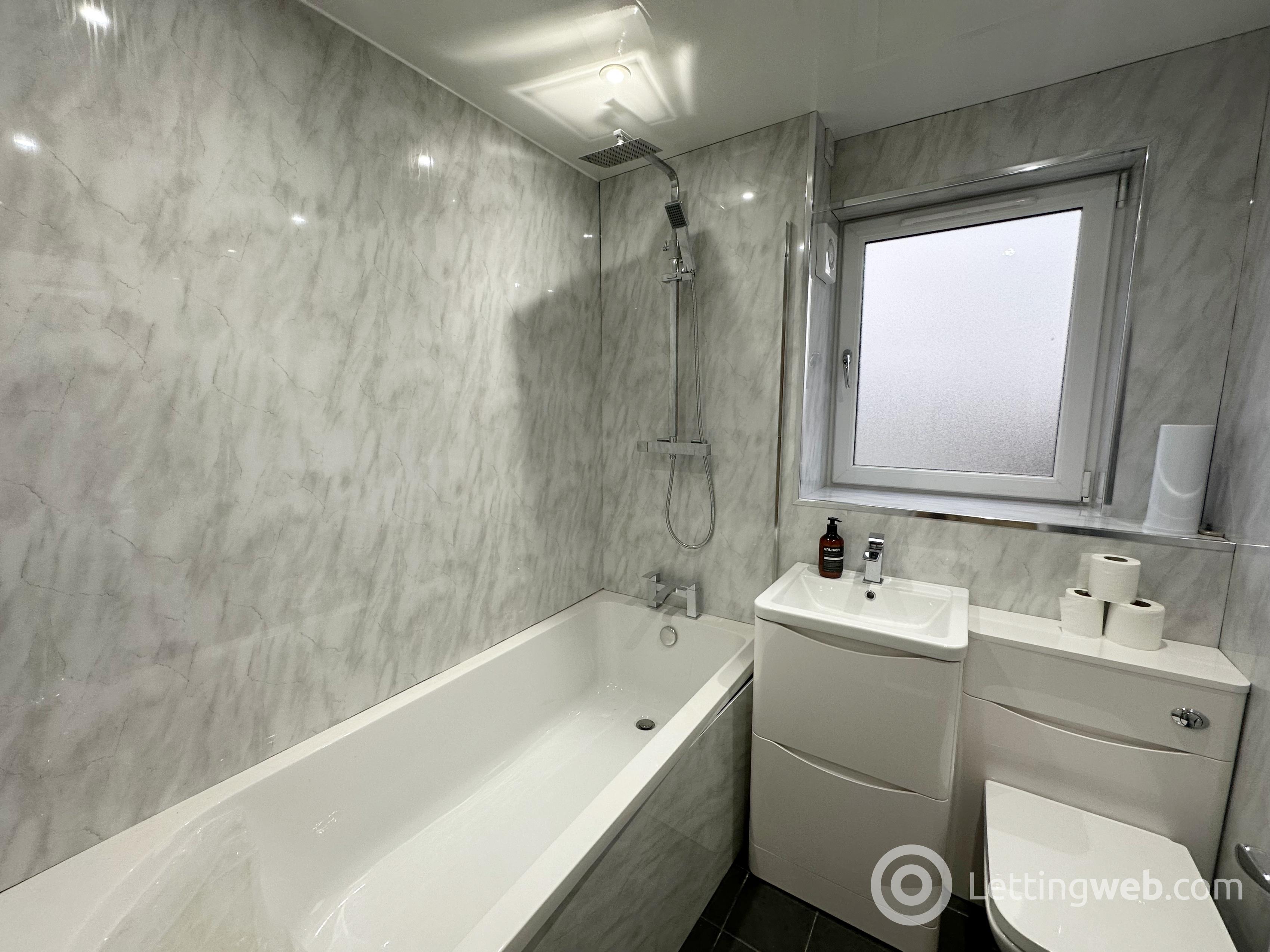 Property to rent in Kirkton Place, East Kilbride, Glasgow, G74 4HS