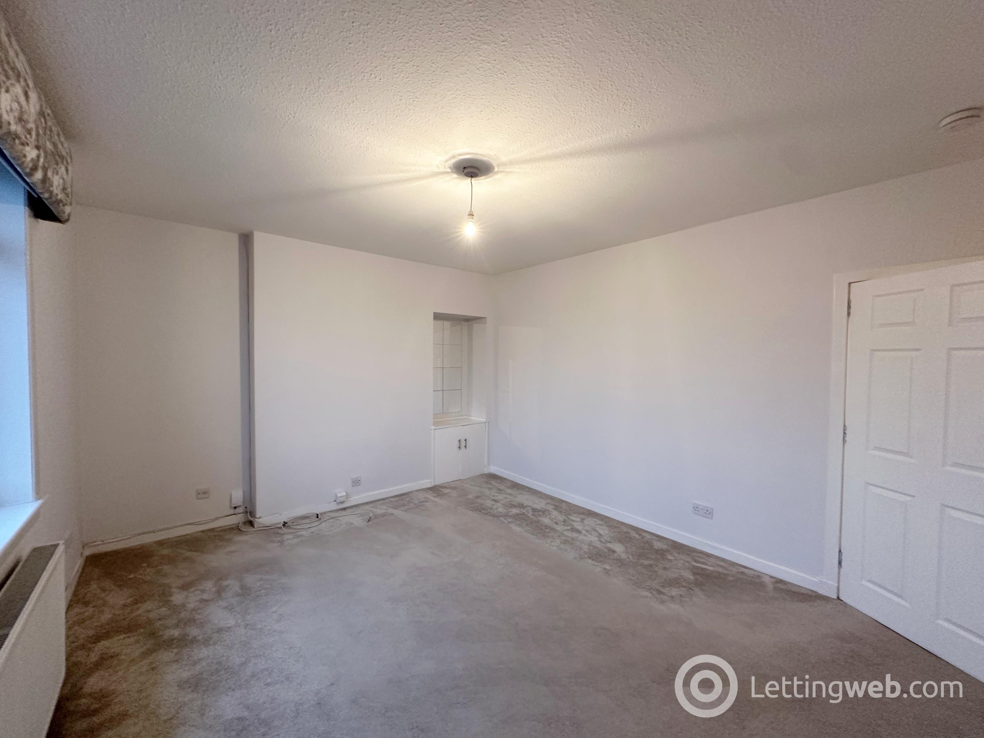Property to rent in London Street, Larkhall, ML9 1AG