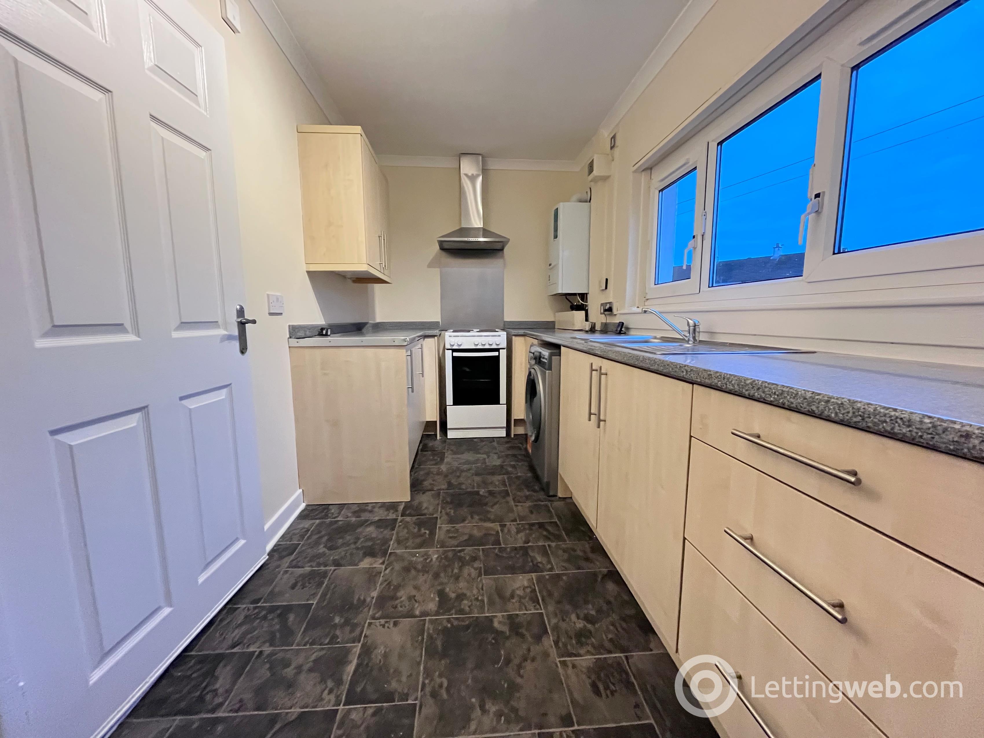 Property to rent in Sweethope Place, Bothwell, Glasgow