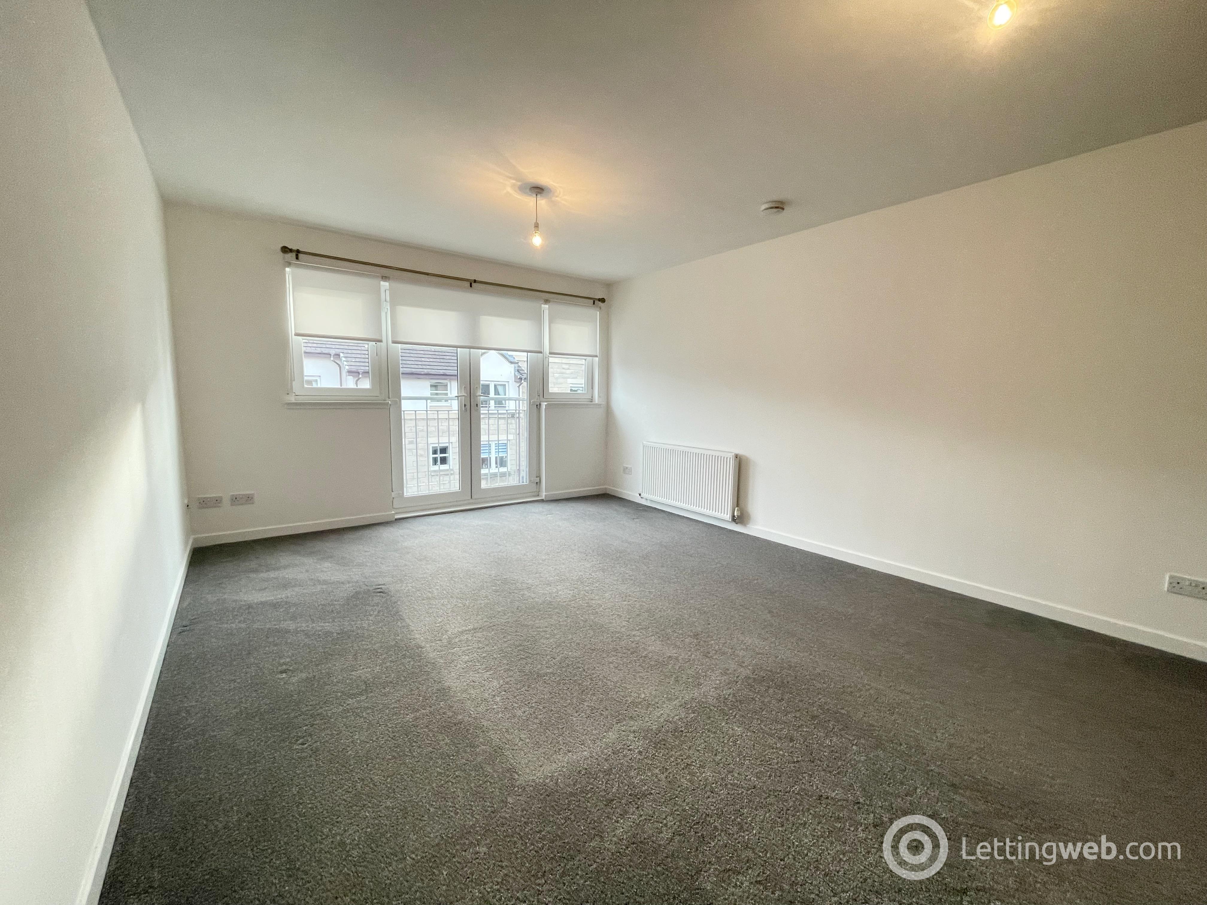 Property to rent in Woodside Walk, Hamilton, ML3 7GY