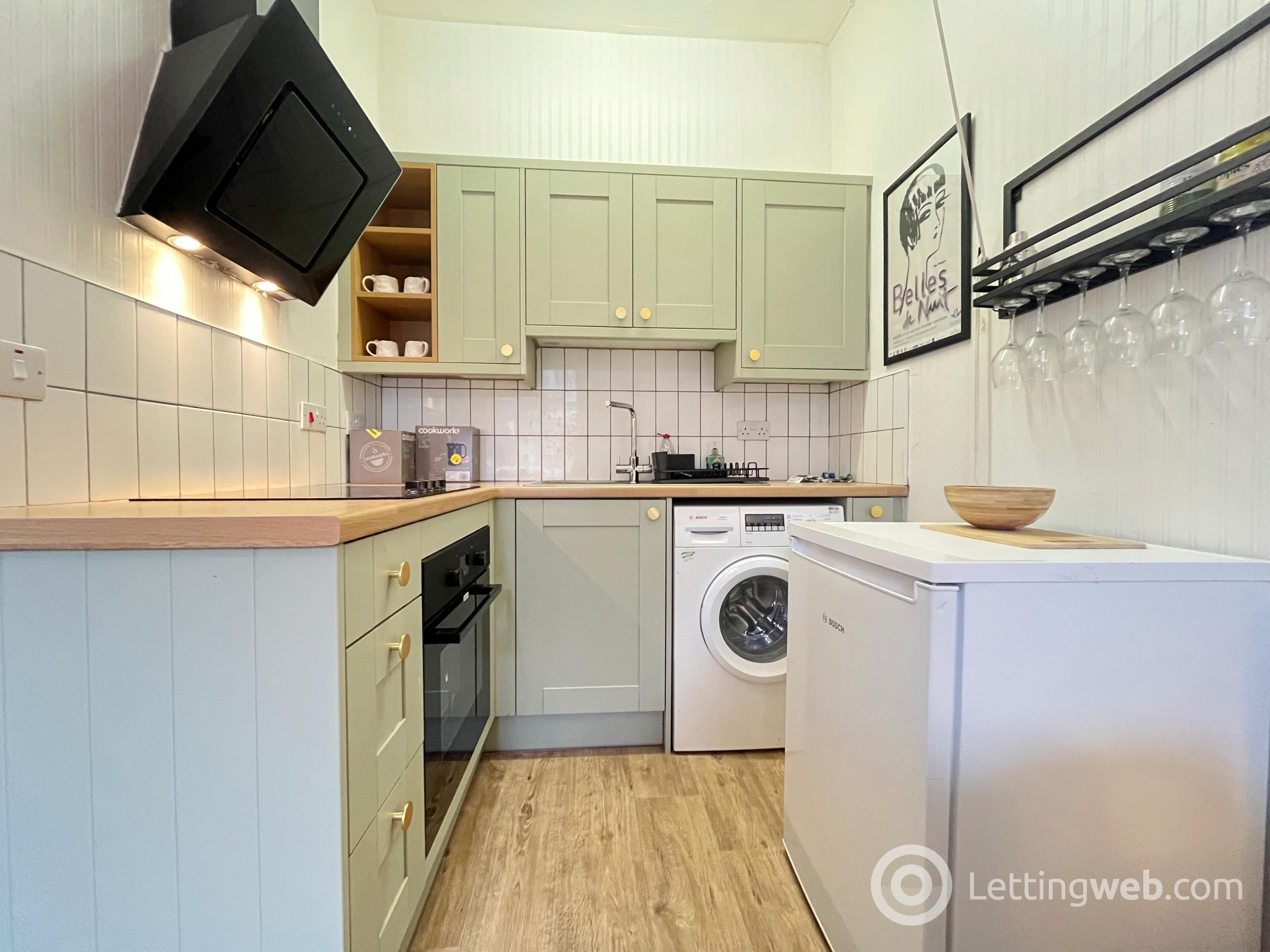 Property to rent in Woodside Walk, Hamilton, ML3 7HY