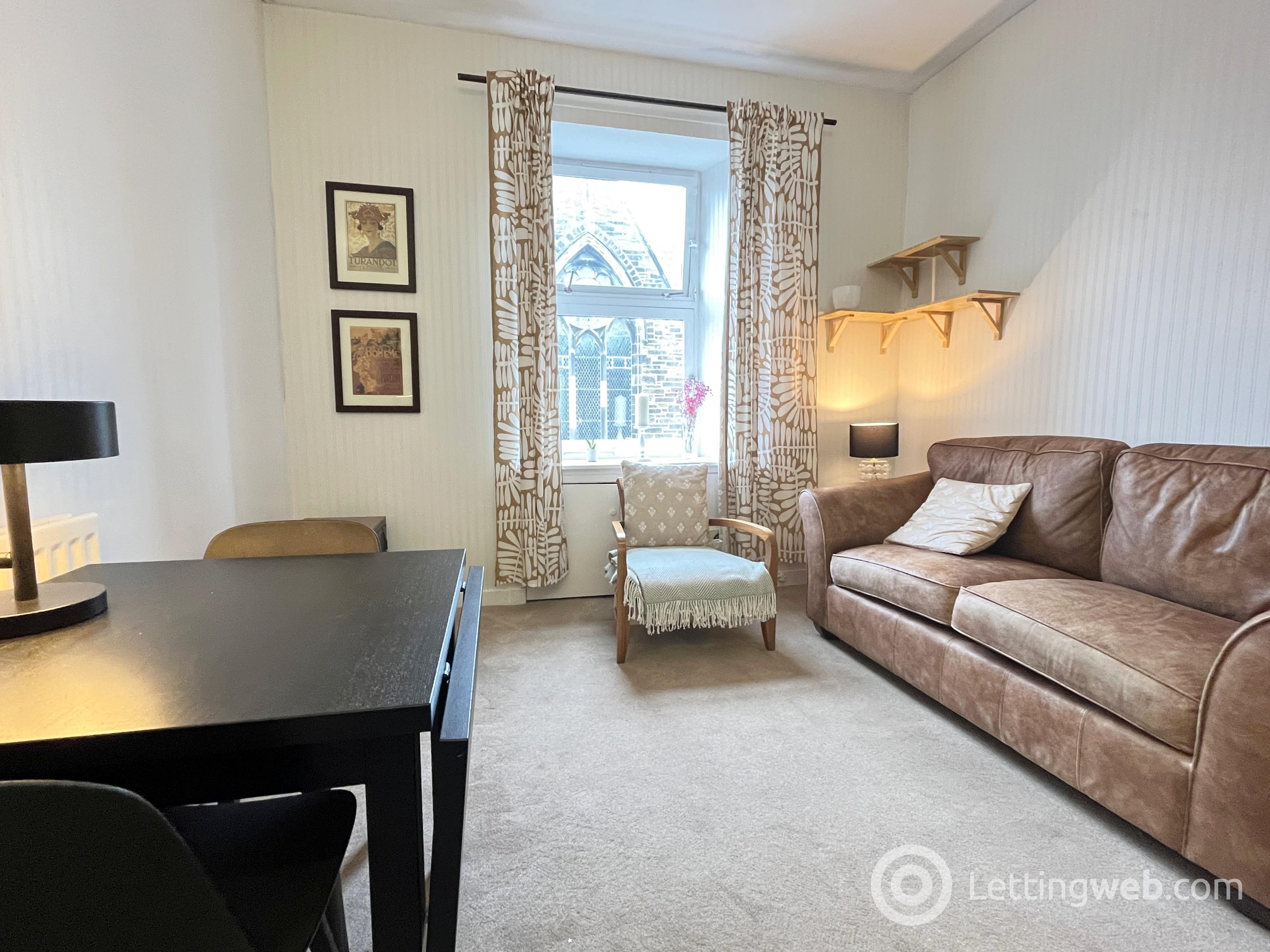 Property to rent in Woodside Walk, Hamilton, ML3 7HY