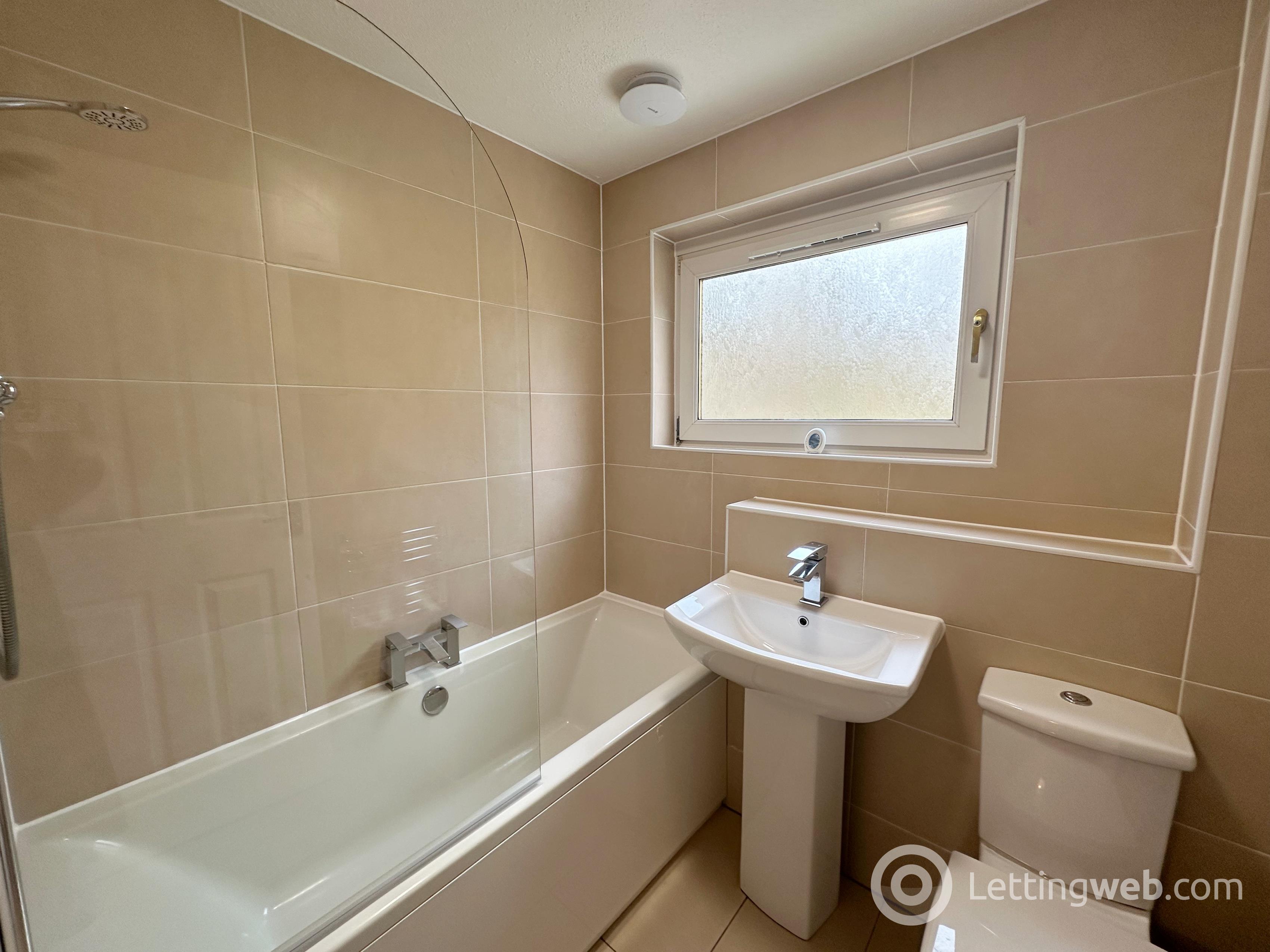 Property to rent in Woodlands Gardens, Bothwell, Glasgow, G71 8NU