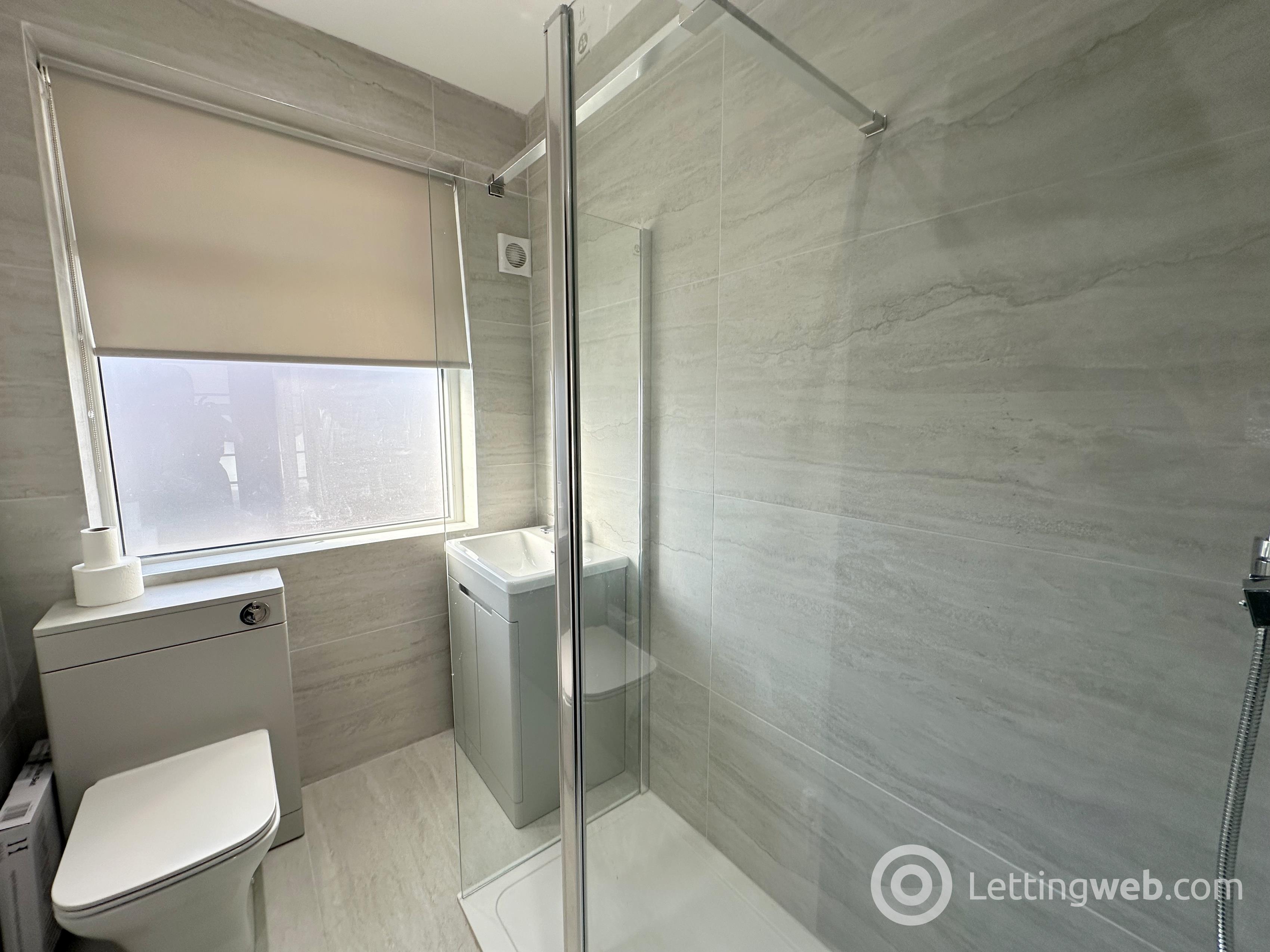 Property to rent in 2 Woodland Gardens, Hamilton, ML3 7JE