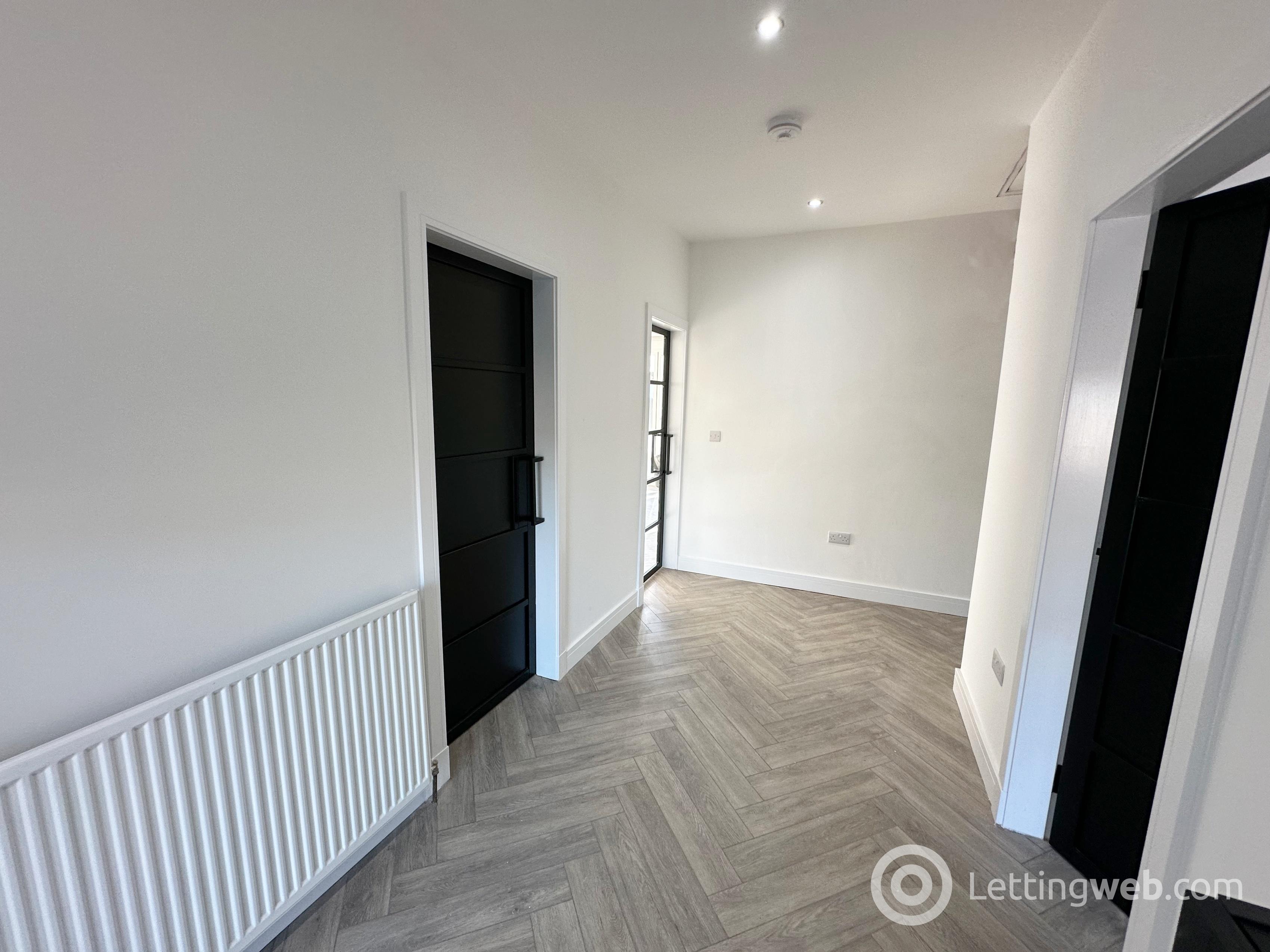 Property to rent in 2 Woodland Gardens, Hamilton, ML3 7JE