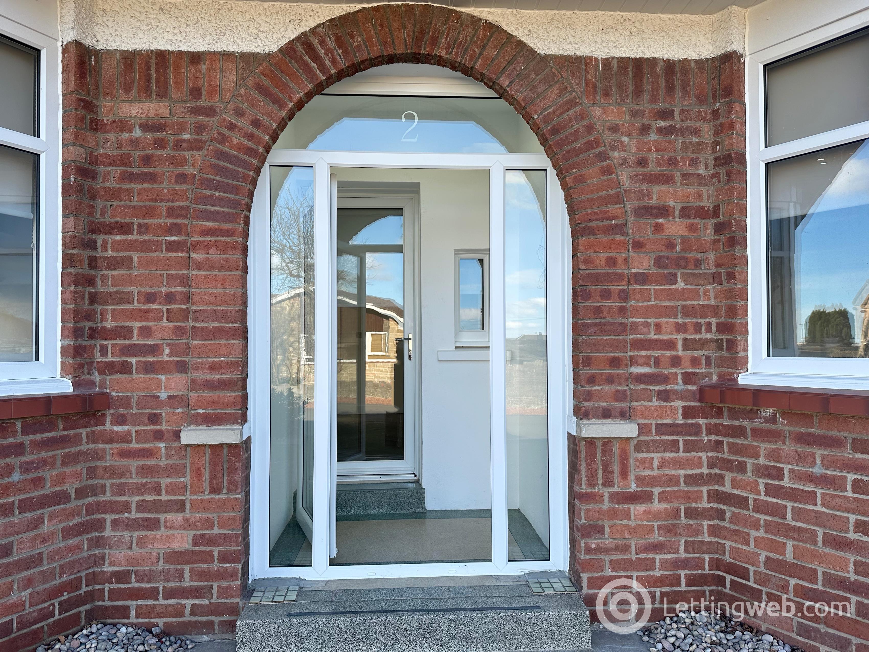 Property to rent in 2 Woodland Gardens, Hamilton, ML3 7JE