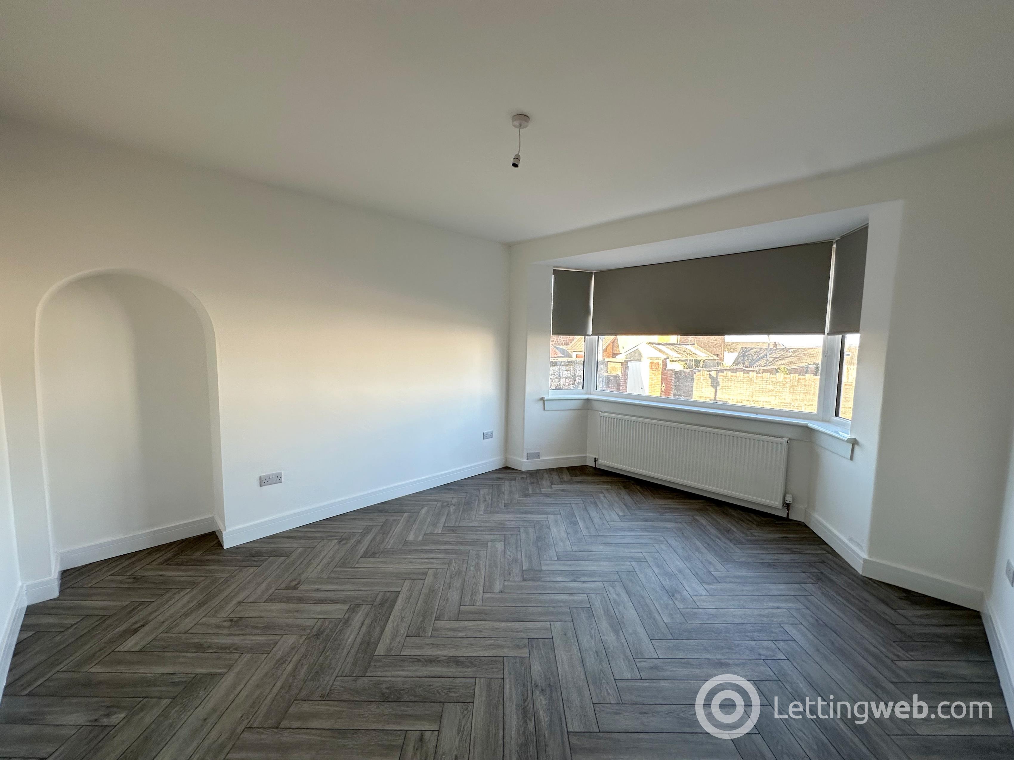 Property to rent in 2 Woodland Gardens, Hamilton, ML3 7JE