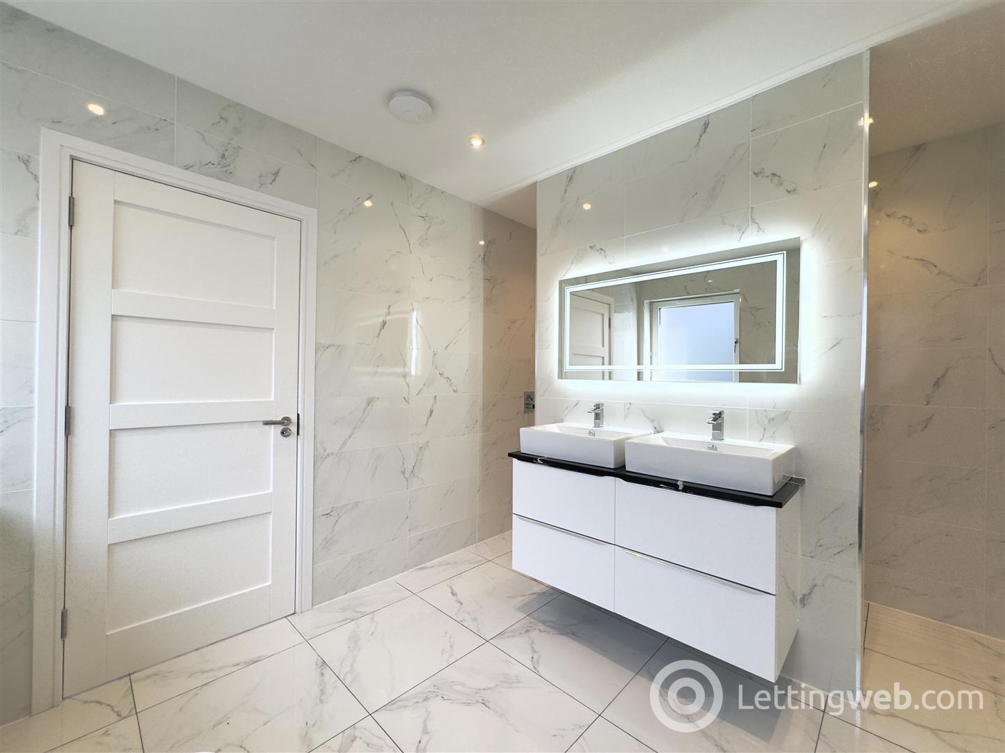 Property to rent in Clyde Grove, Crossford, Carluke, ML8 5WN