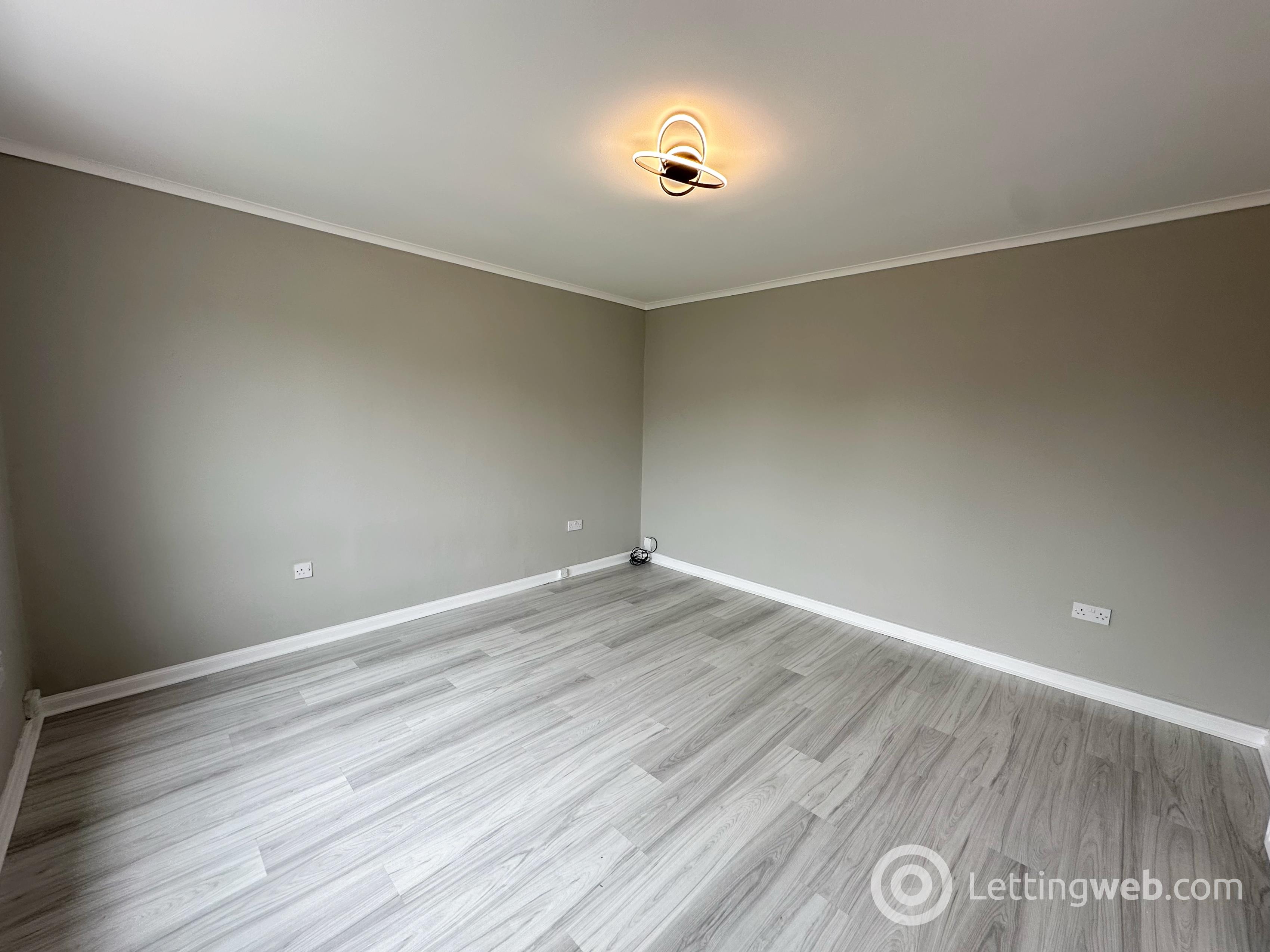 Property to rent in Appledore Crescent, Bothwell, Glasgow, G71 8HZ