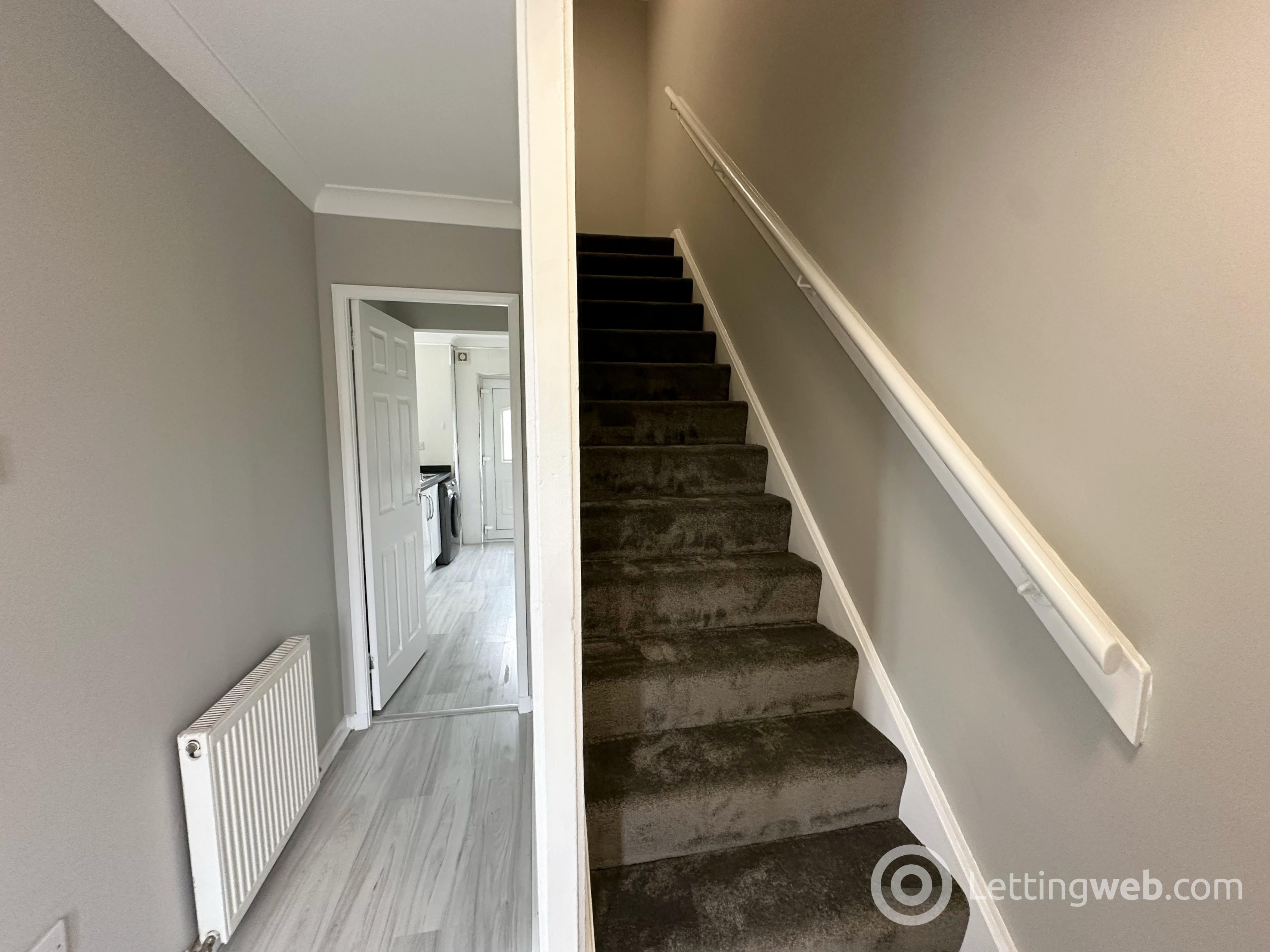 Property to rent in Appledore Crescent, Bothwell, Glasgow, G71 8HZ