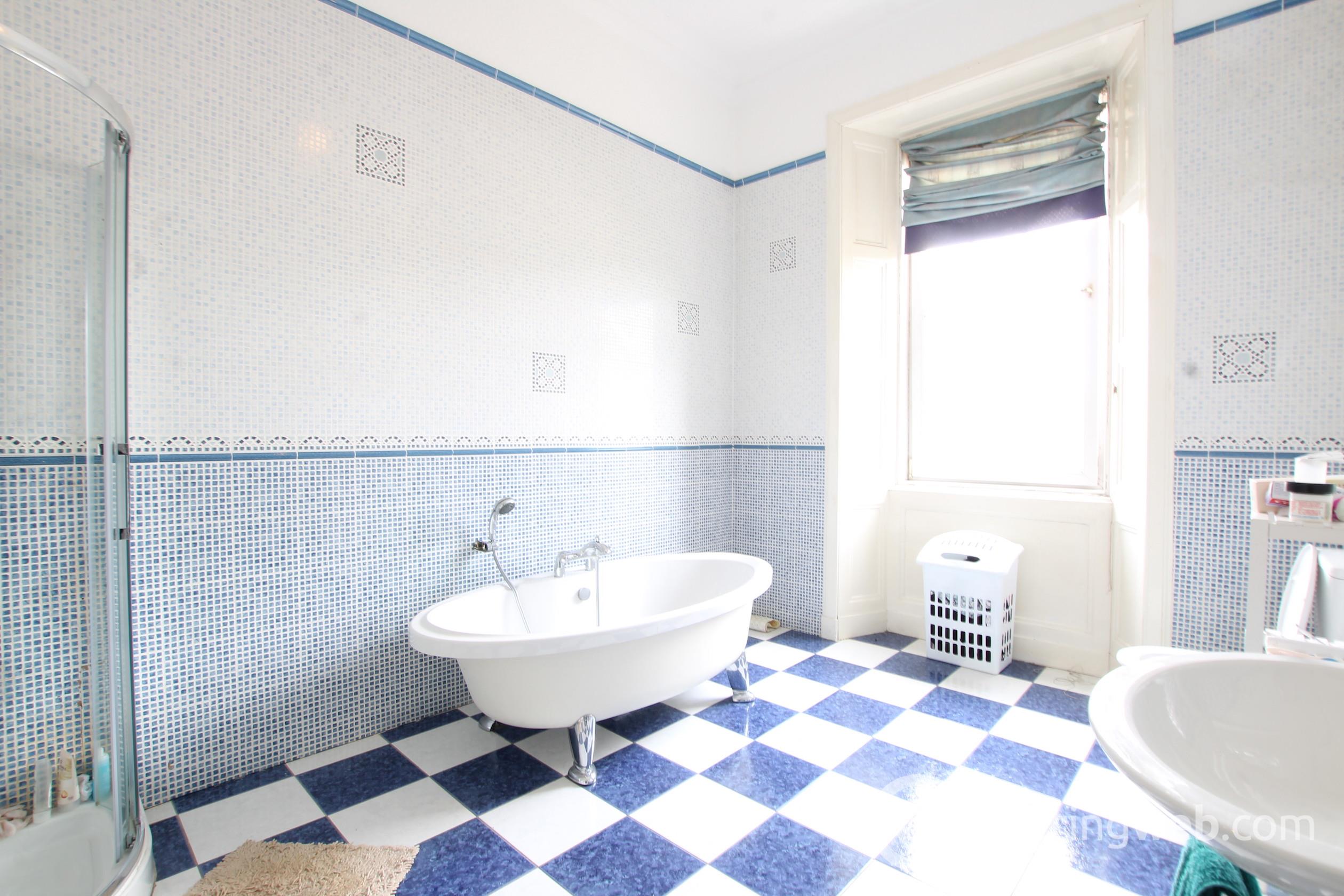 Property to rent in Mansewood, Union Street, Hamilton