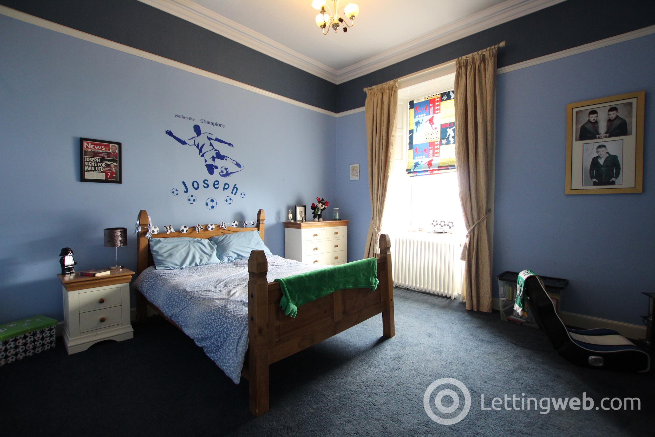 Property to rent in Mansewood, Union Street, Hamilton