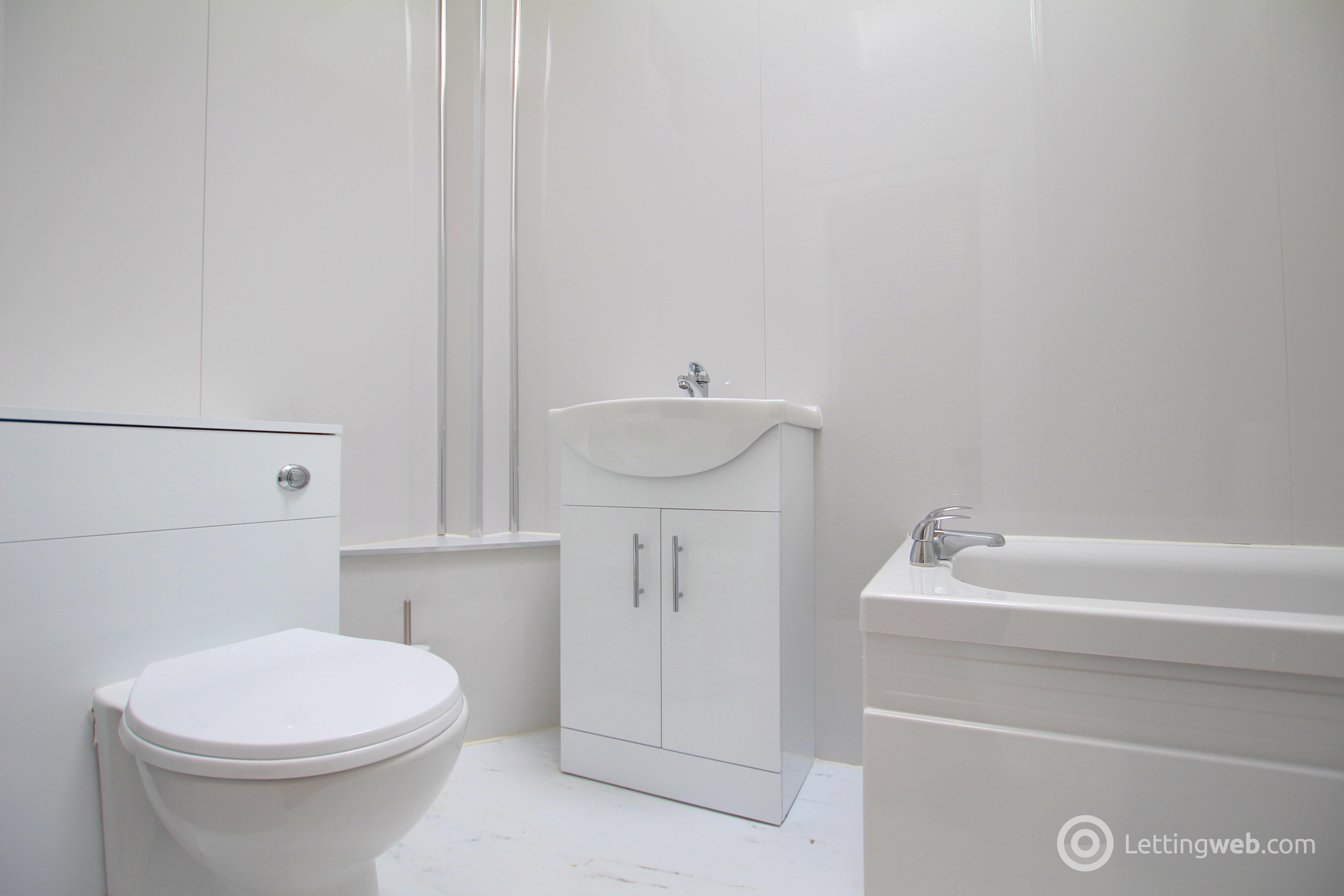 Property to rent in Main Street, Uddingston