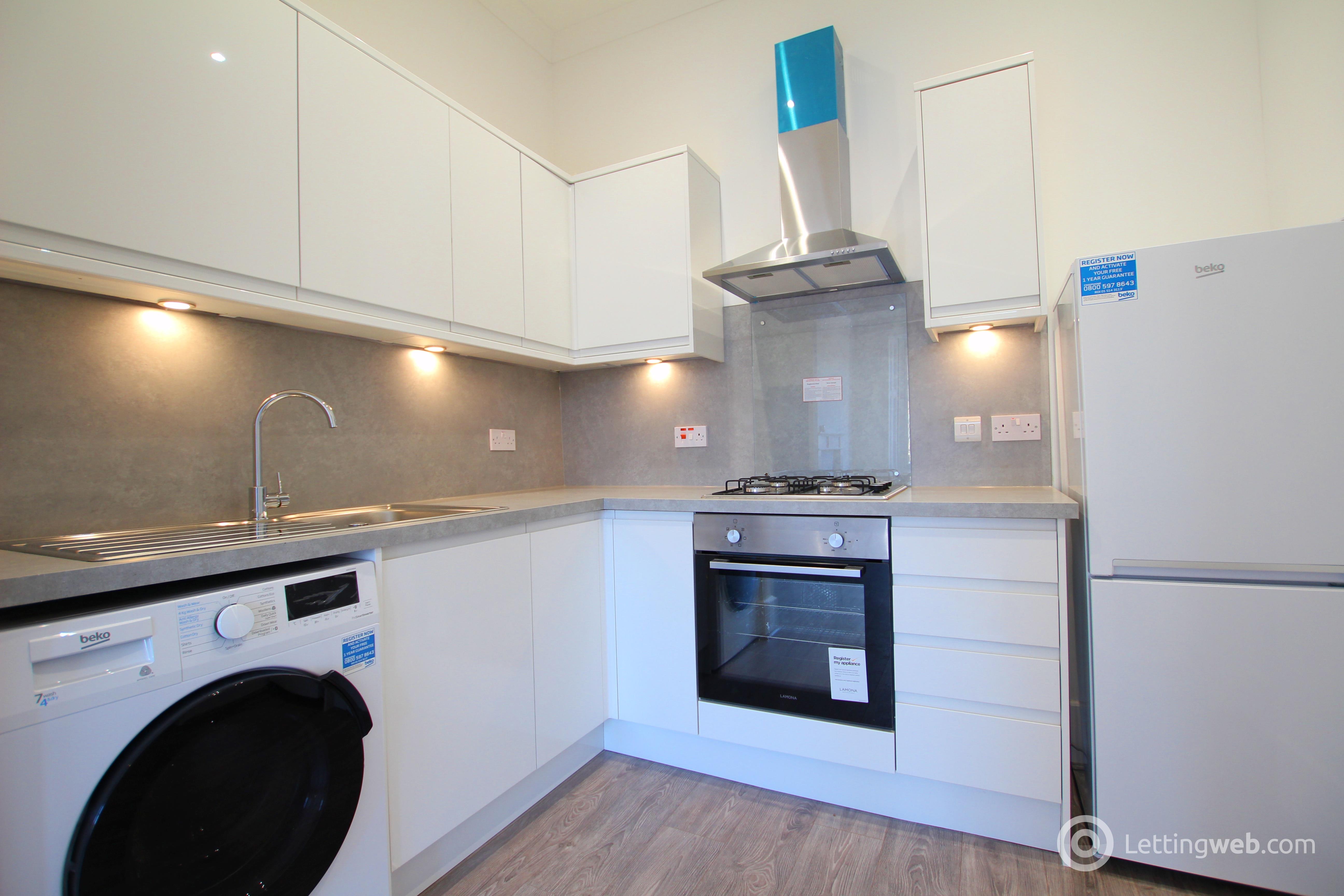Property to rent in Main Street, Uddingston