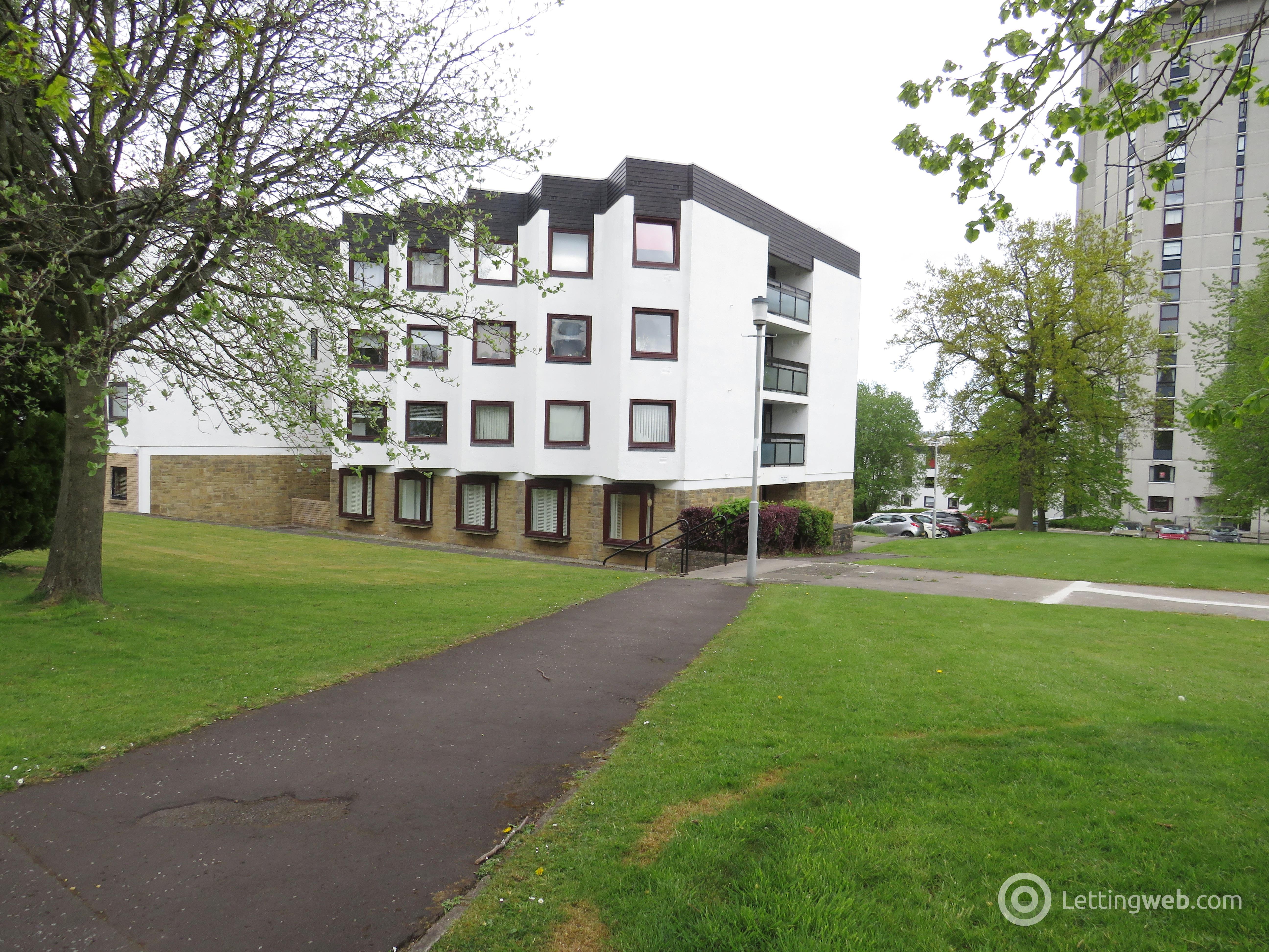 Property to rent in Avon House, The Furlongs, Hamilton