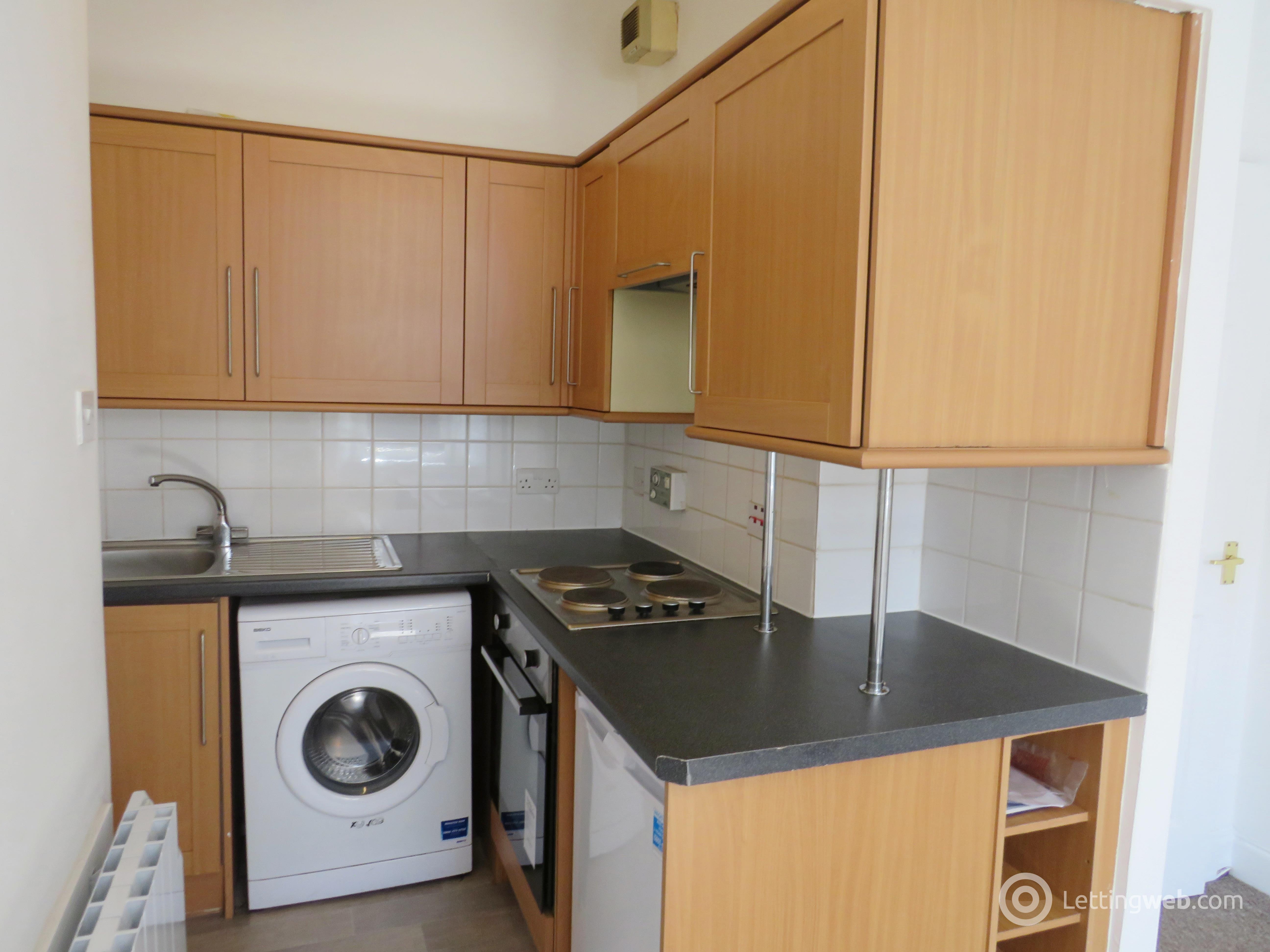 Property to rent in Main Street, Uddingston, Glasgow
