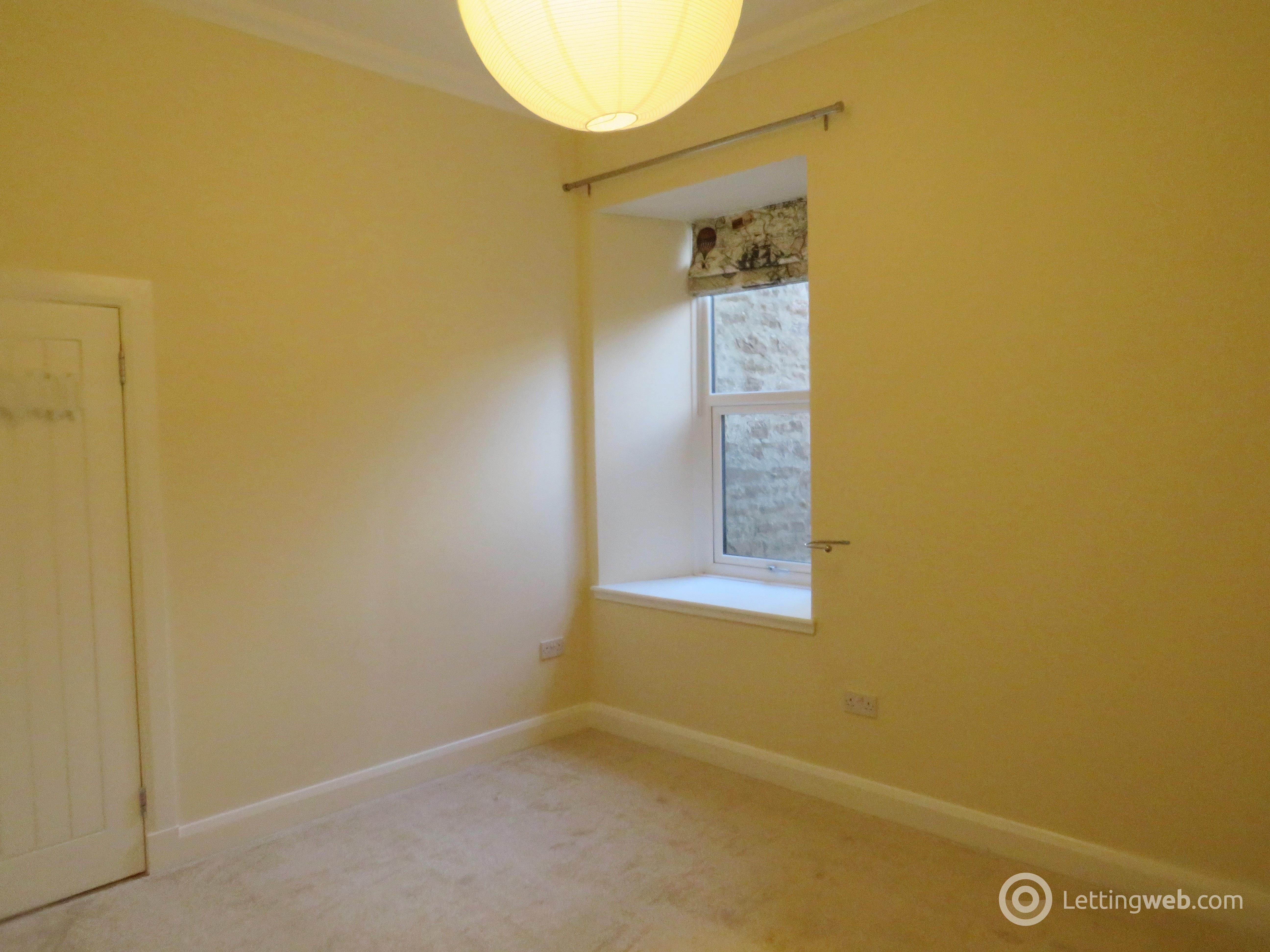 Property to rent in Chapel Road, Strathaven