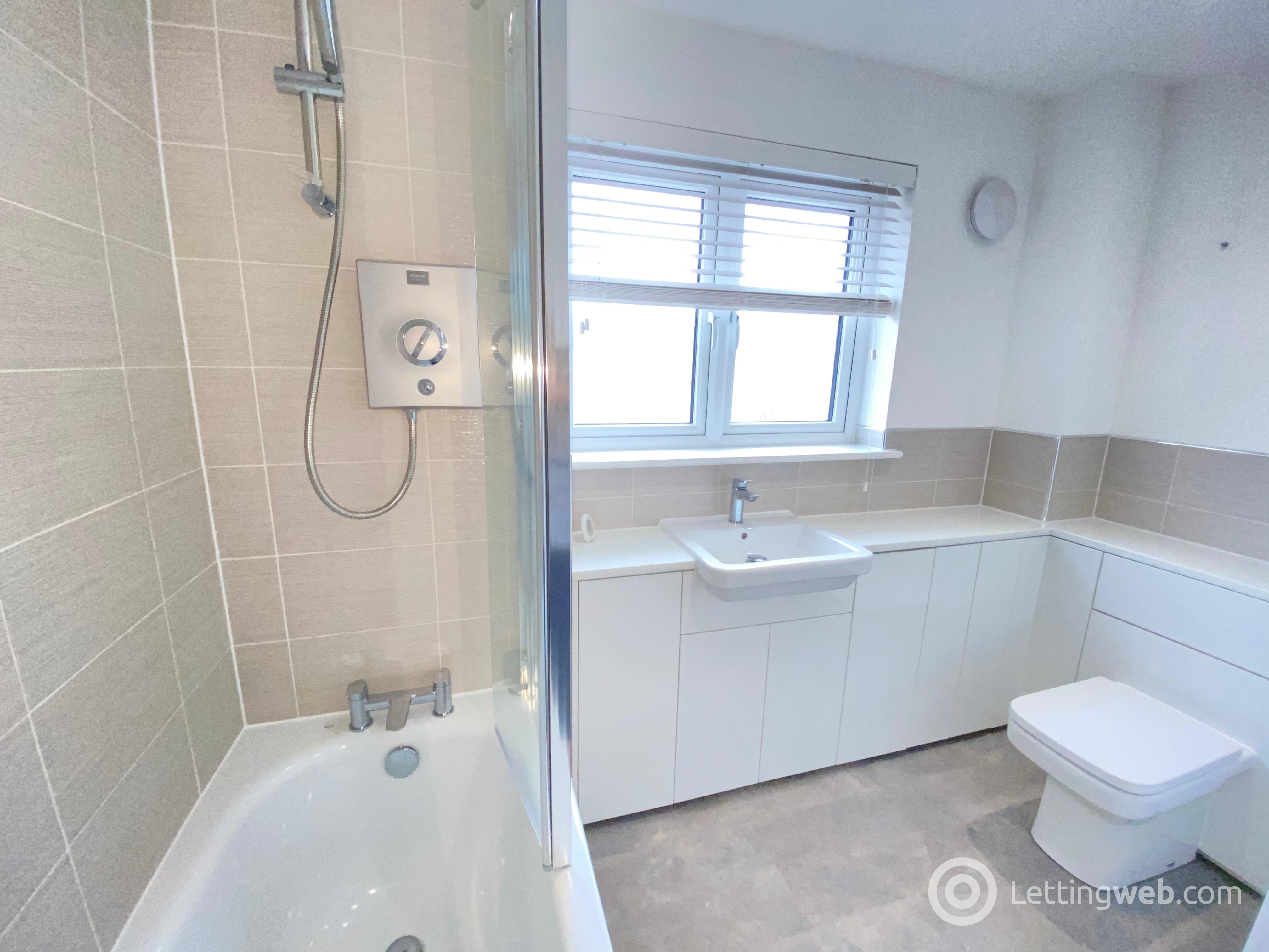 Property to rent in Ballantyne Drive, Hamilton