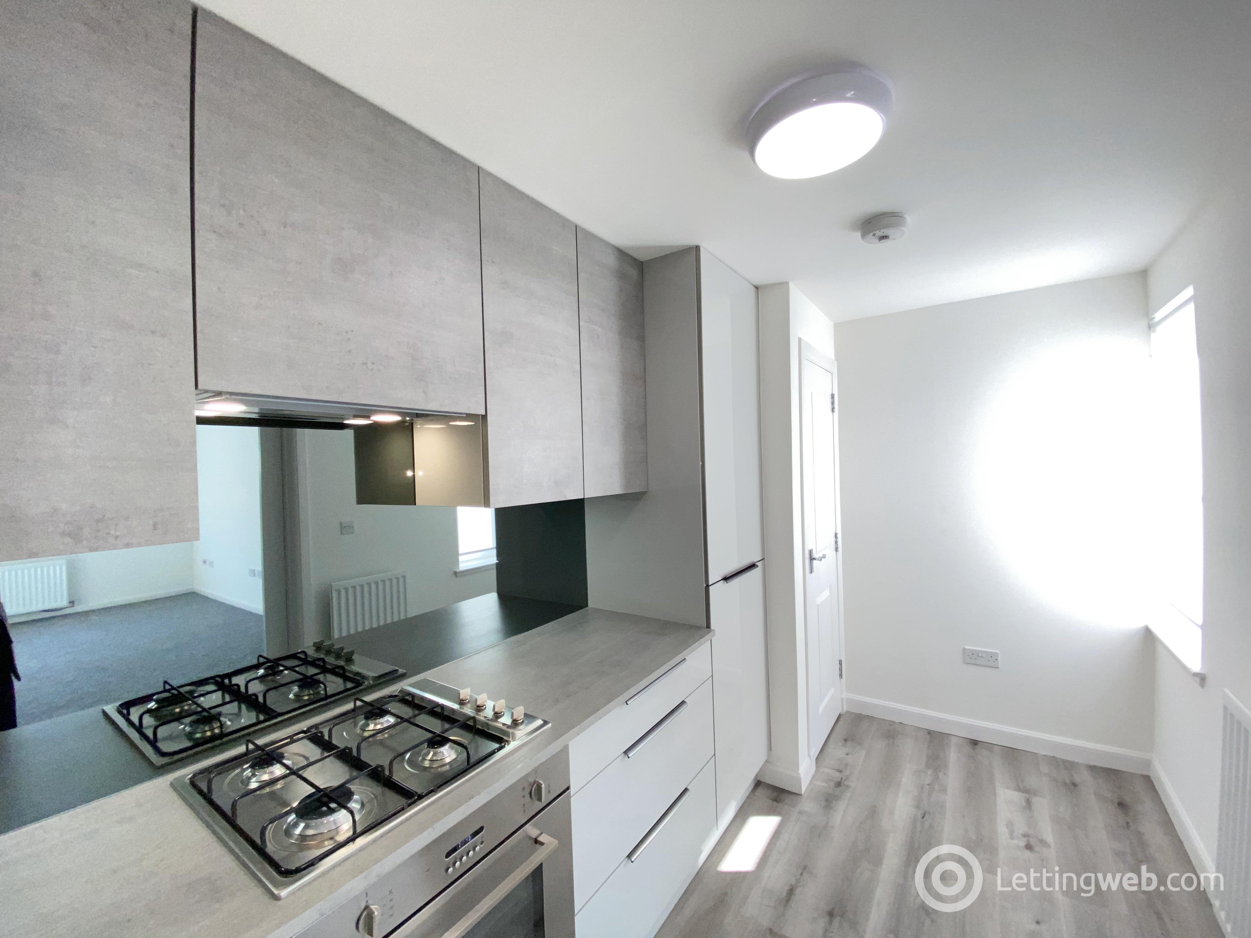 Property to rent in James Weir Grove, Uddingston