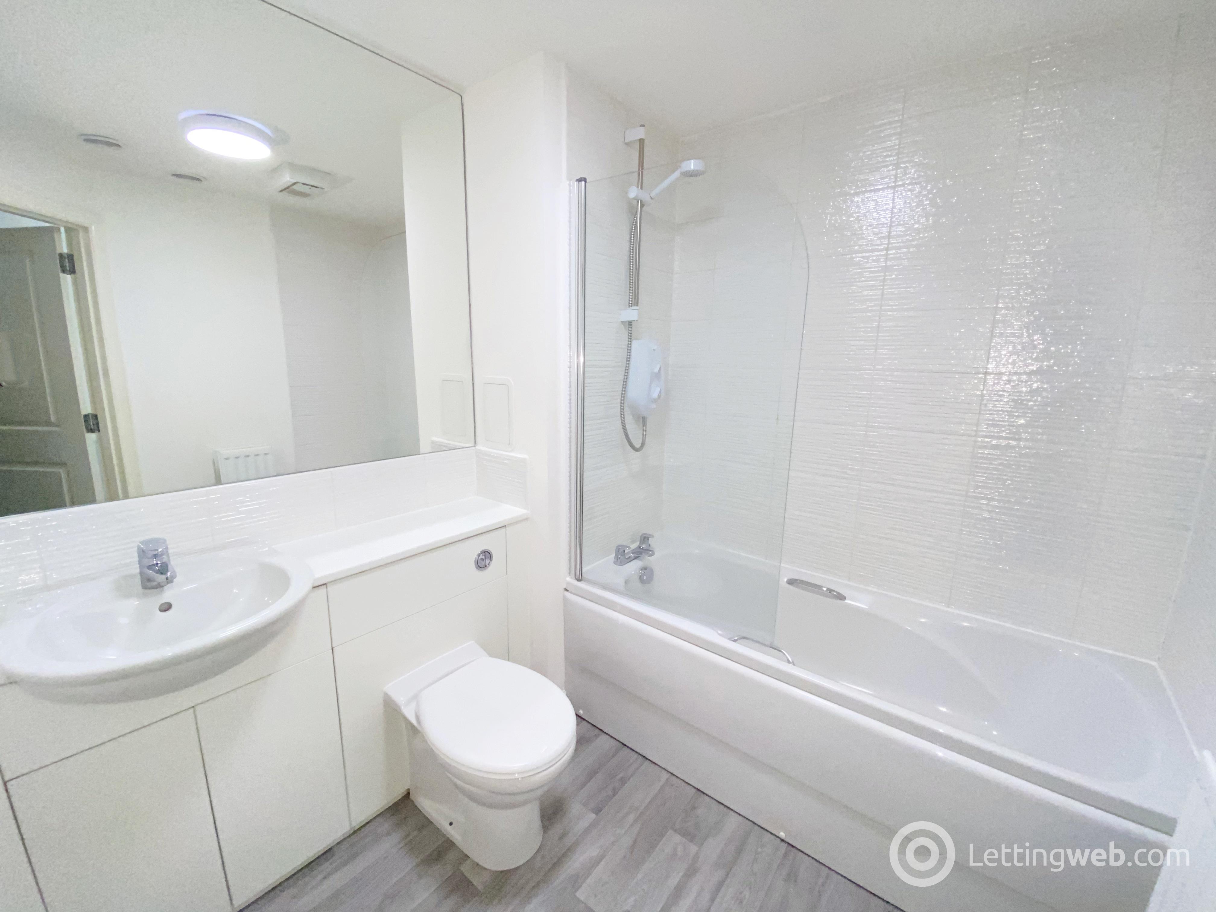Property to rent in James Weir Grove, Uddingston