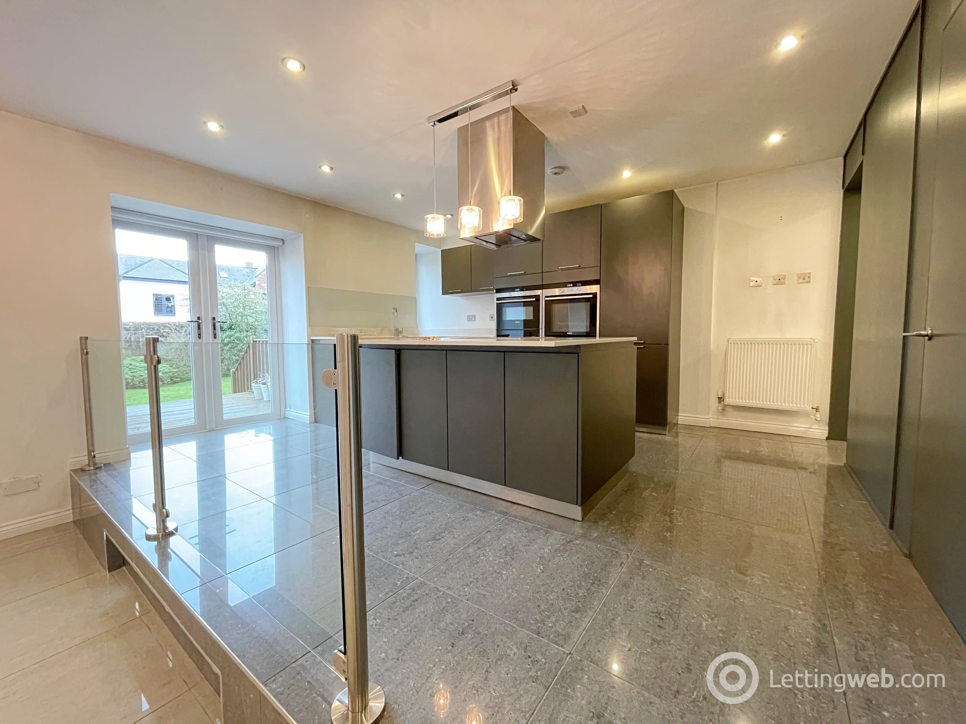 Property to rent in Fife Crescent, Bothwell
