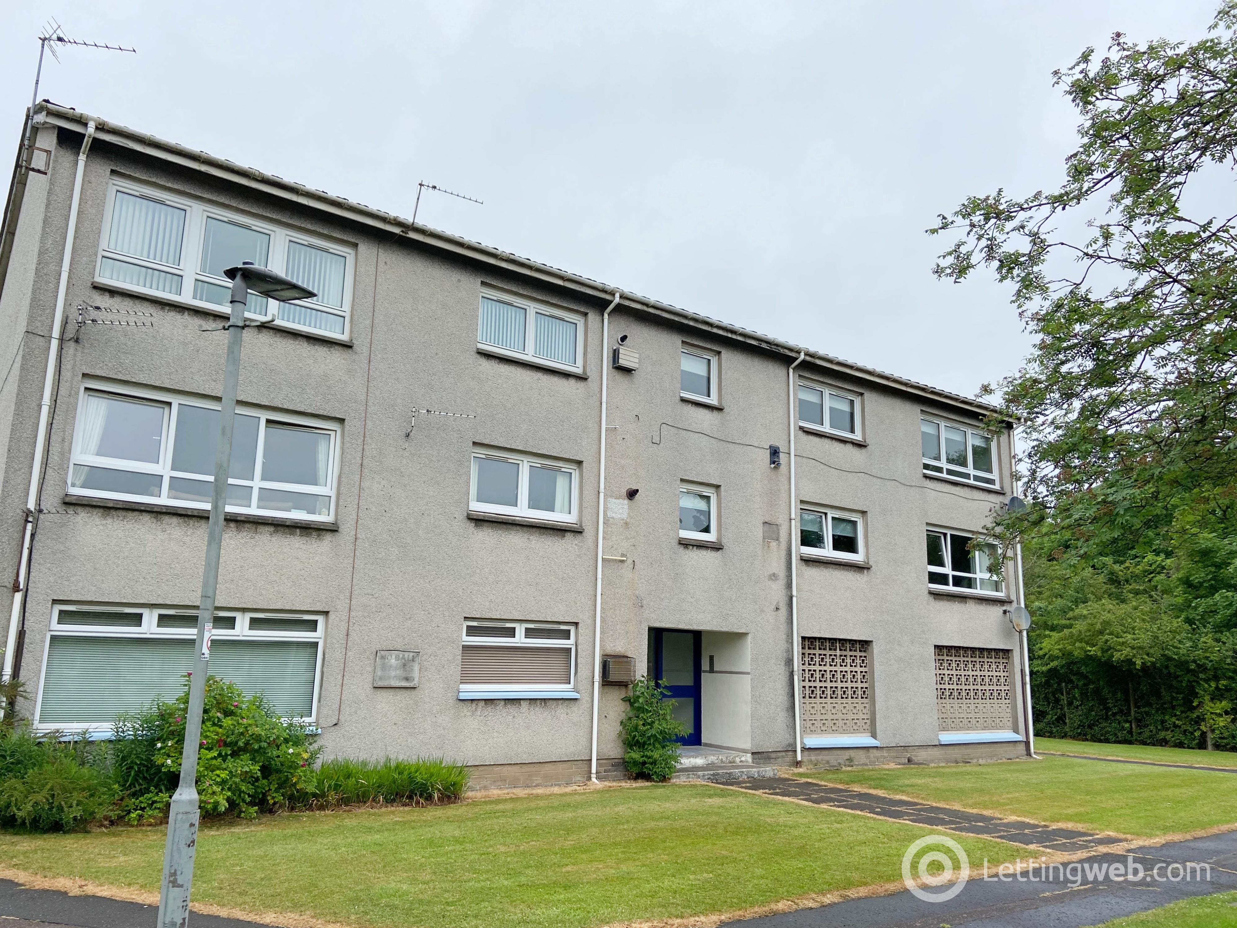 Property to rent in 8 Clova Place, Uddingston, Glasgow, G71 7BQ