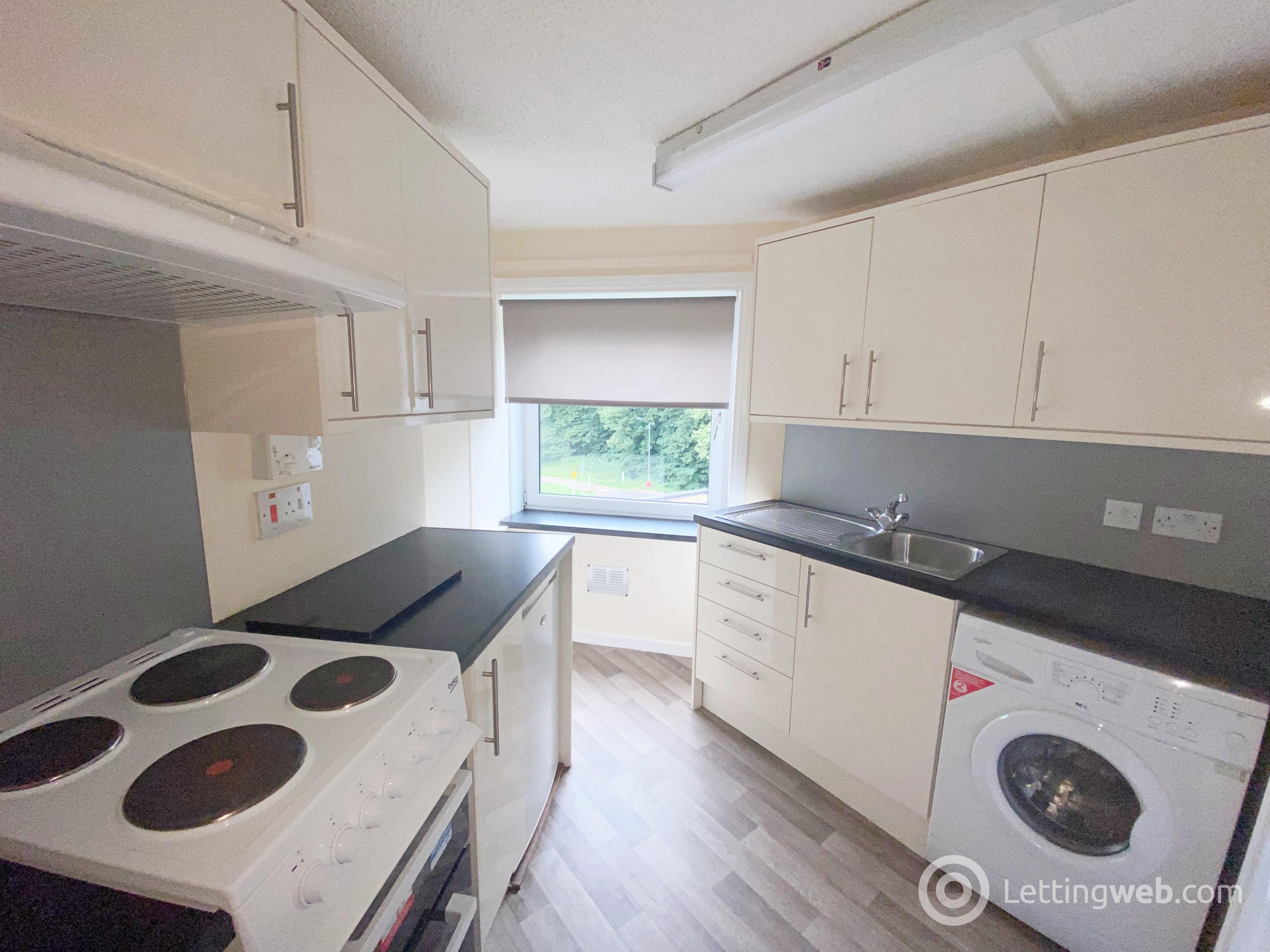 Property to rent in Brandon House, The Furlongs, Hamilton, ML3 0DJ