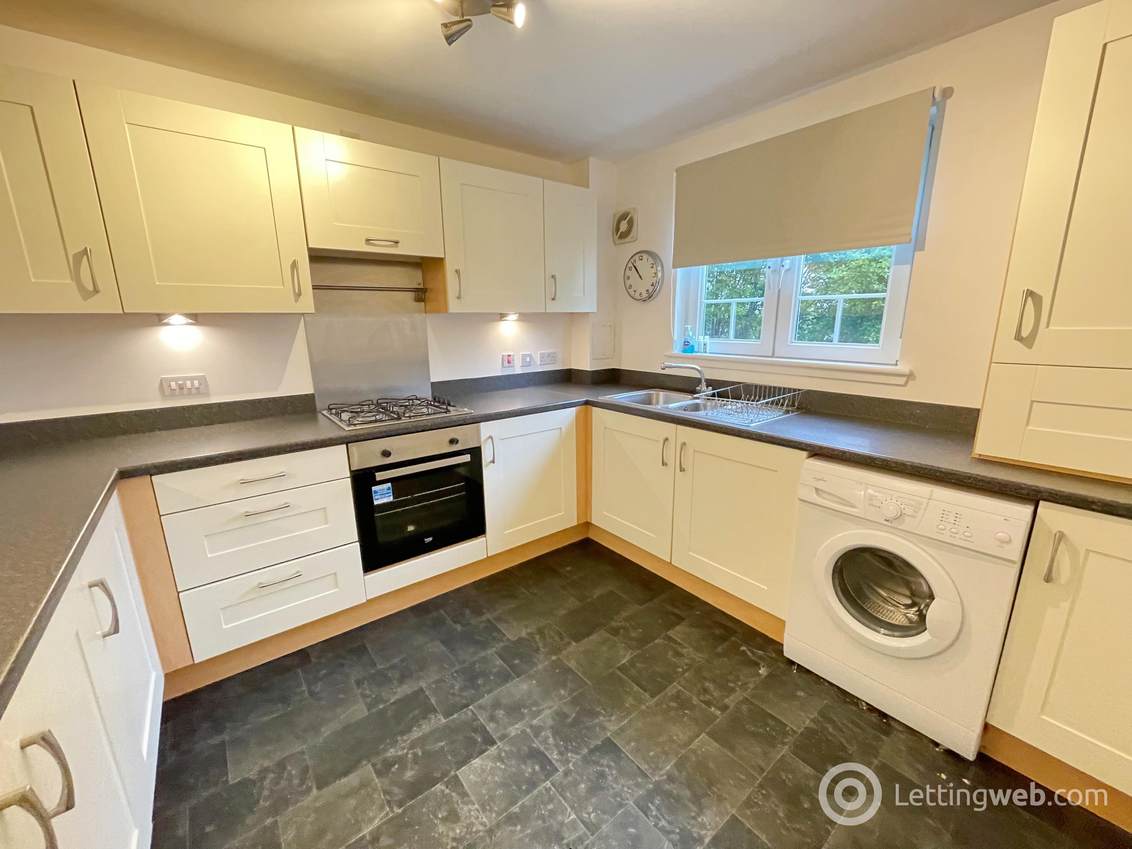 Property to rent in Leven Road, Ferniegair, Hamilton, ML3 7WS