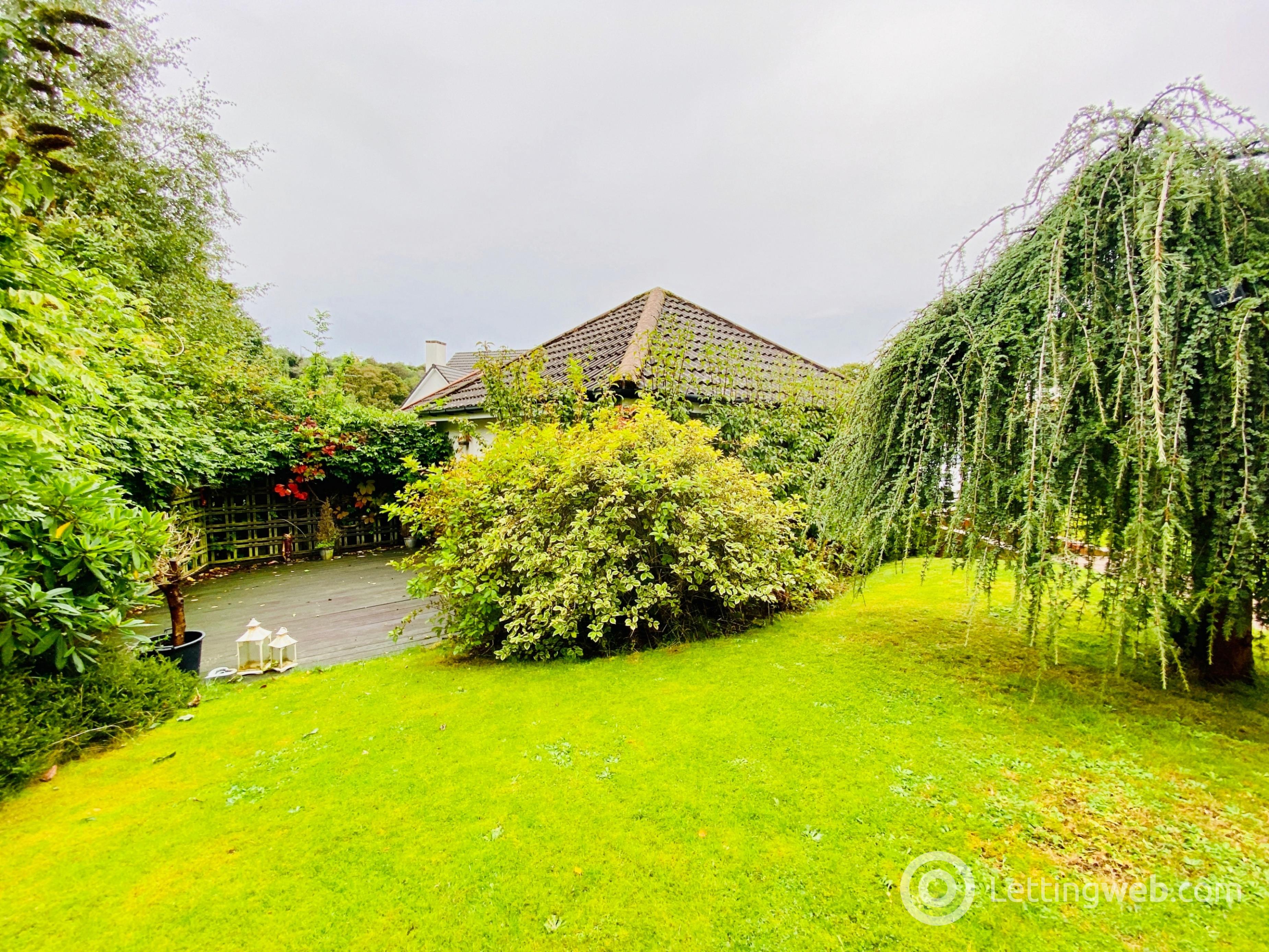 Property to rent in Royal Gardens, Bothwell, Glasgow, G71 8SY