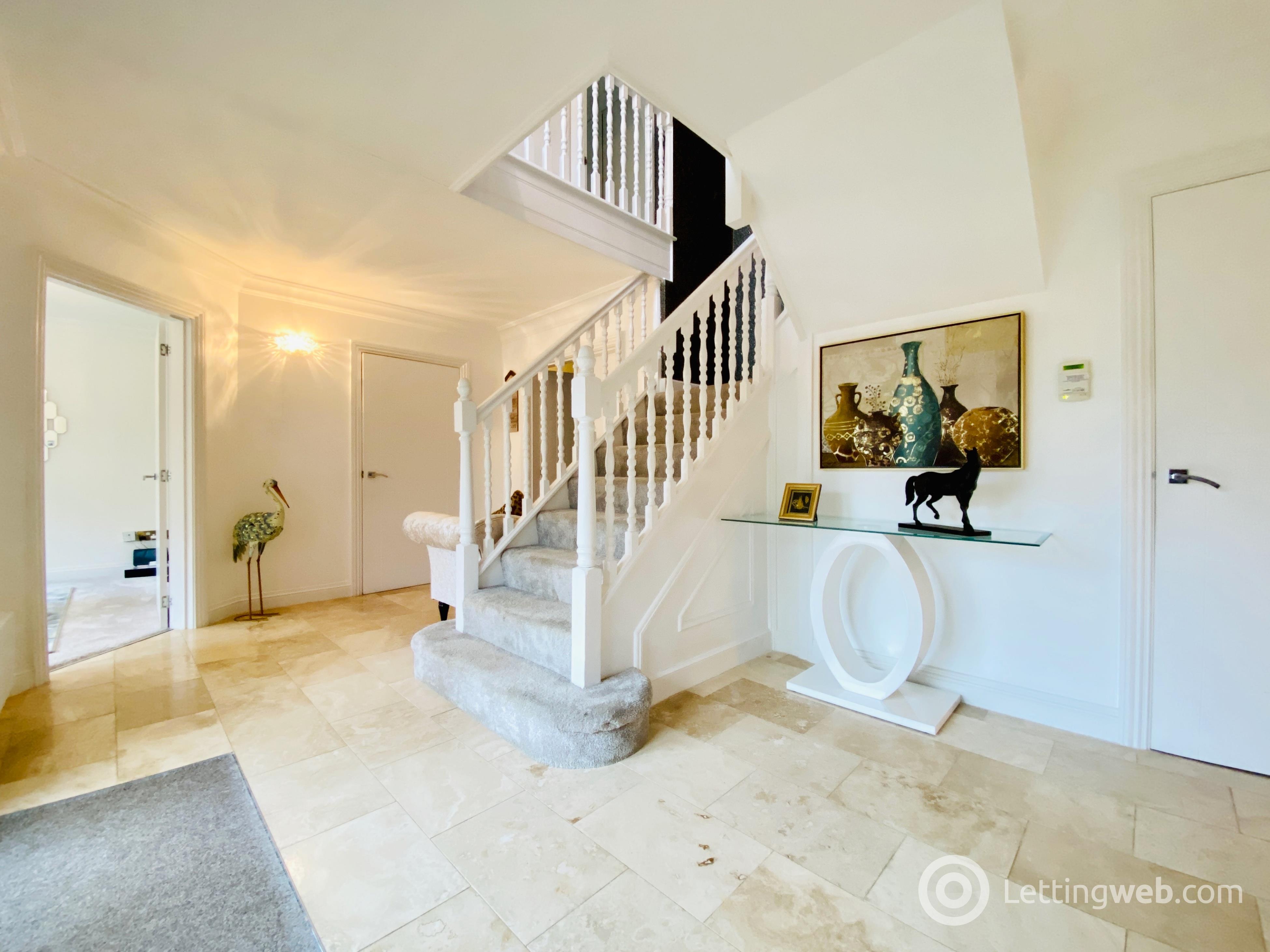 Property to rent in Royal Gardens, Bothwell, Glasgow, G71 8SY