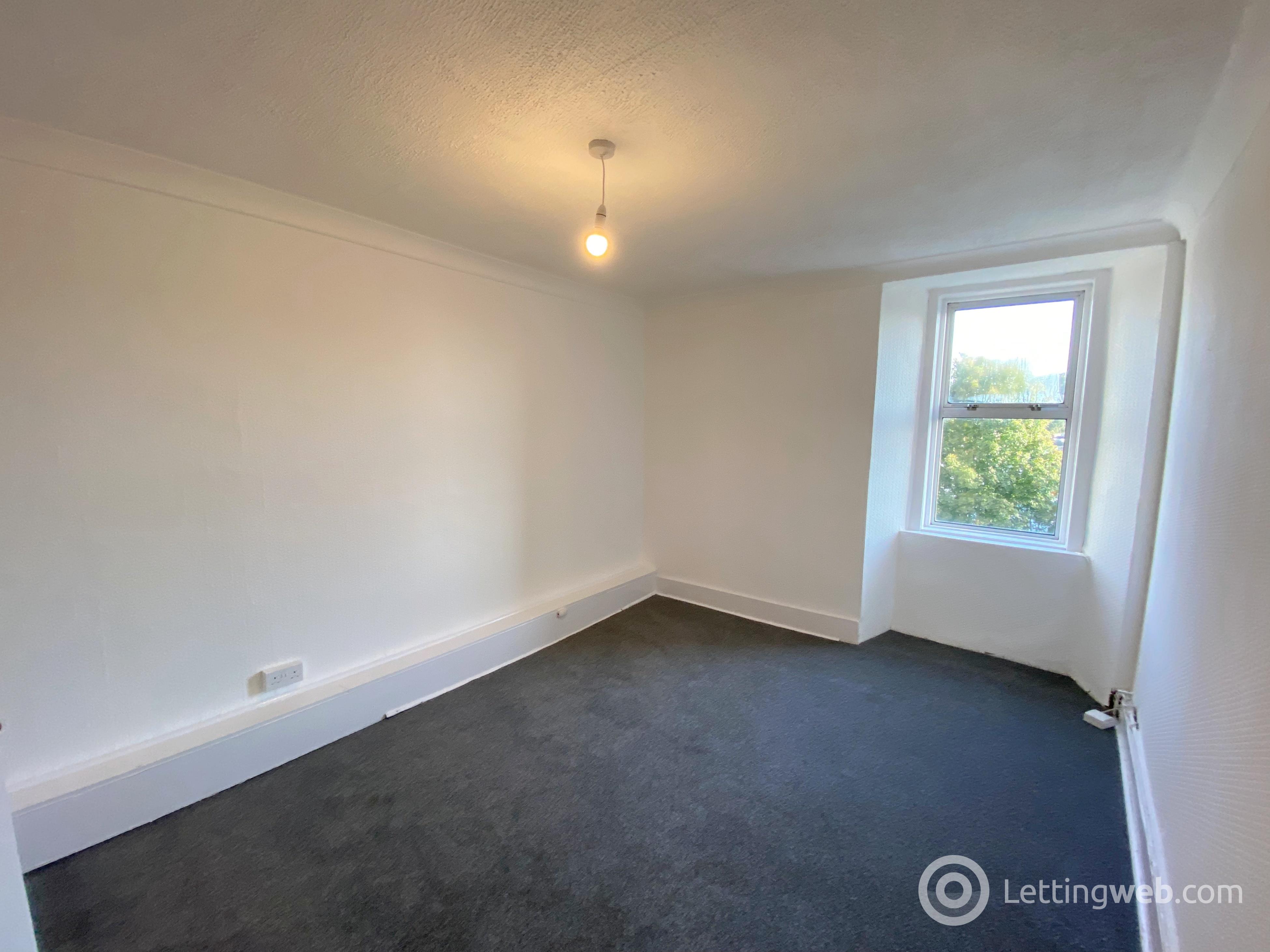Property to rent in Thomson Street, Strathaven, ML10 6JZ