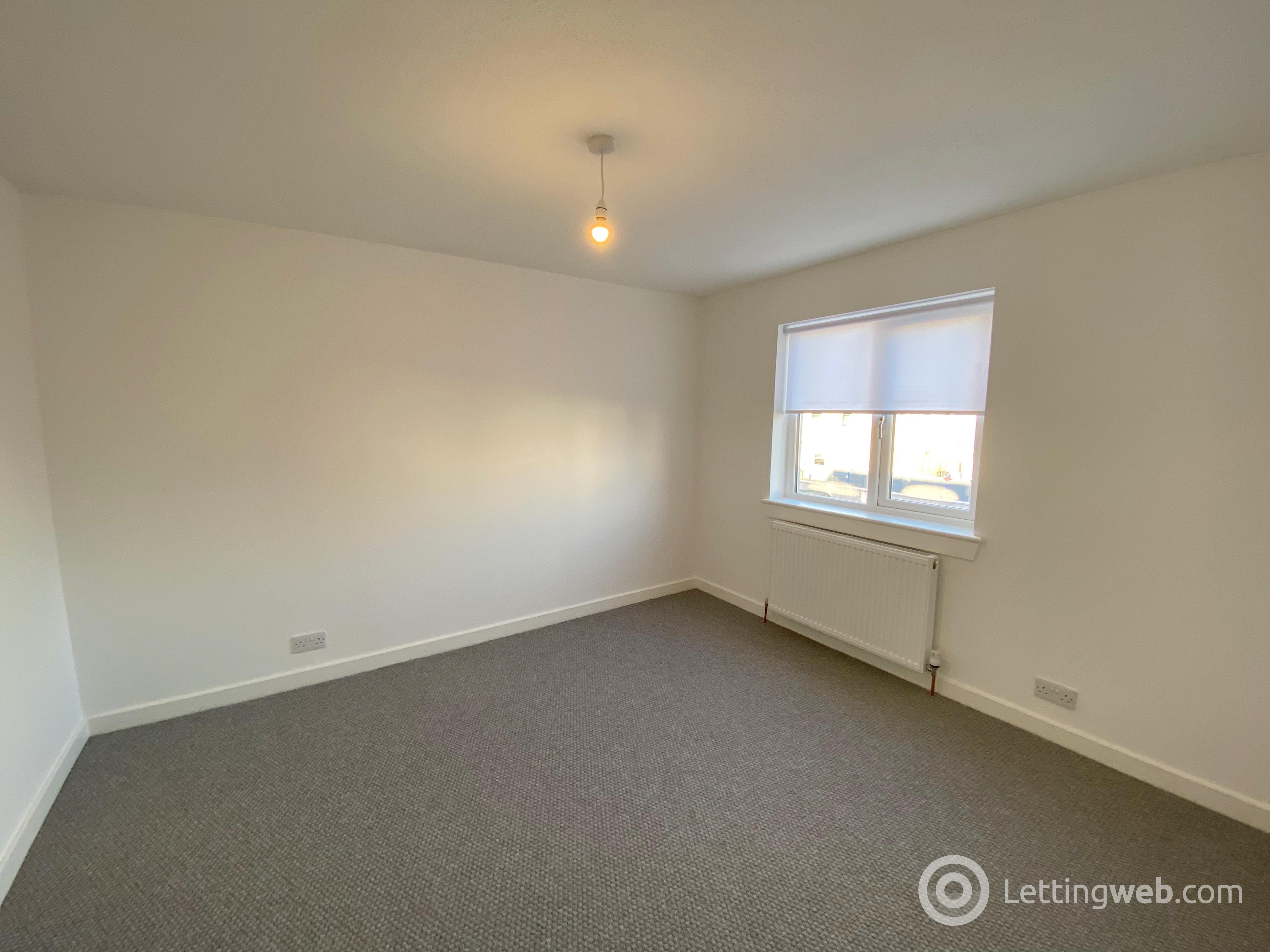 Property to rent in Trinity Way, Larkhall, ML9 2SH
