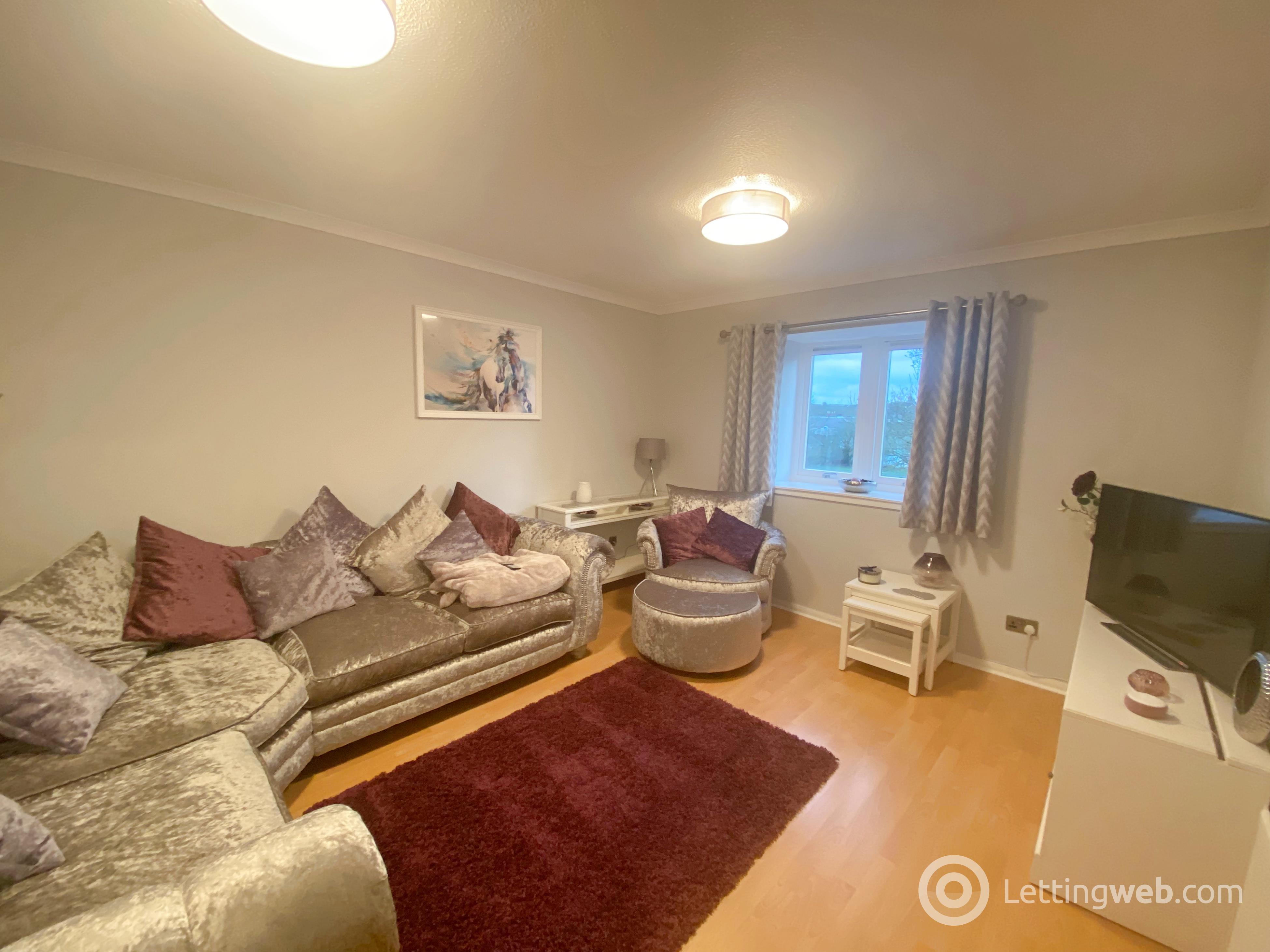 Property to rent in Park View, Strathaven, ML10 6NW
