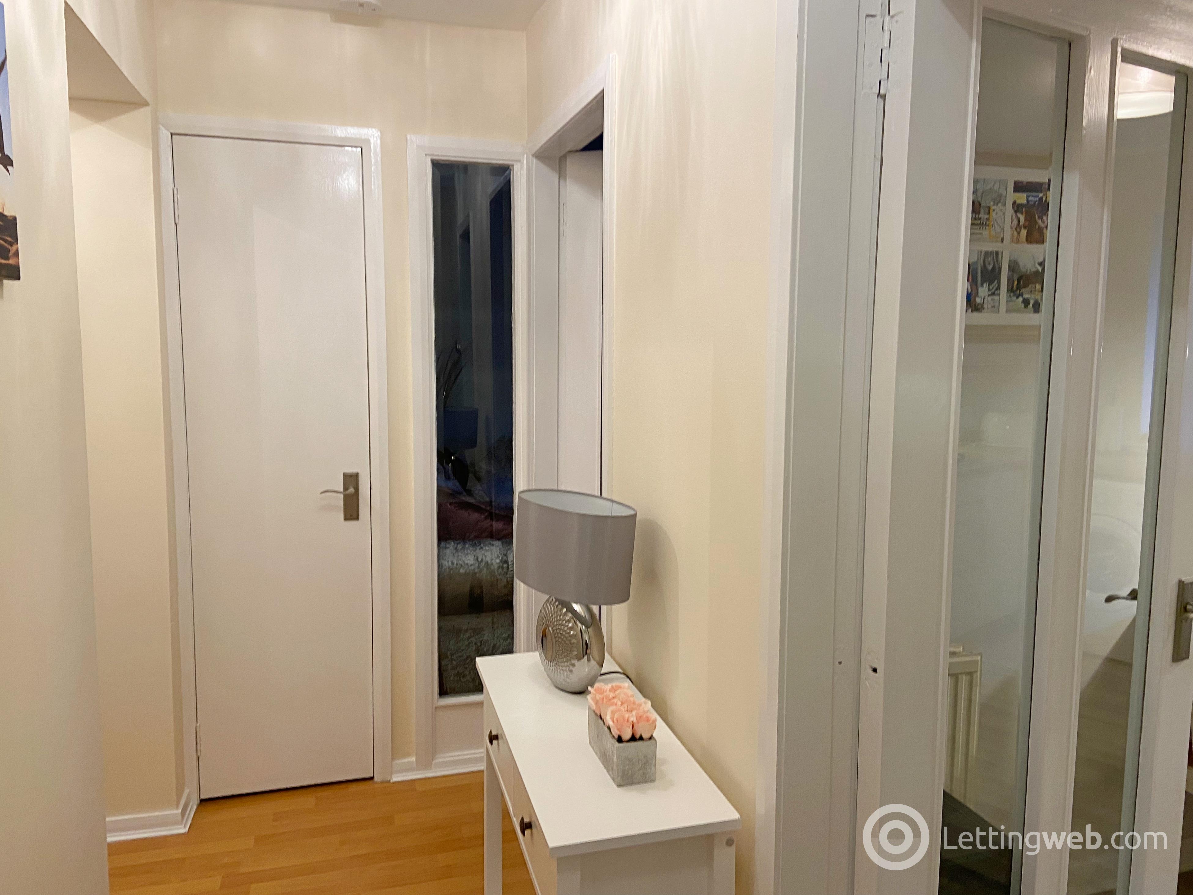 Property to rent in Park View, Strathaven, ML10 6NW