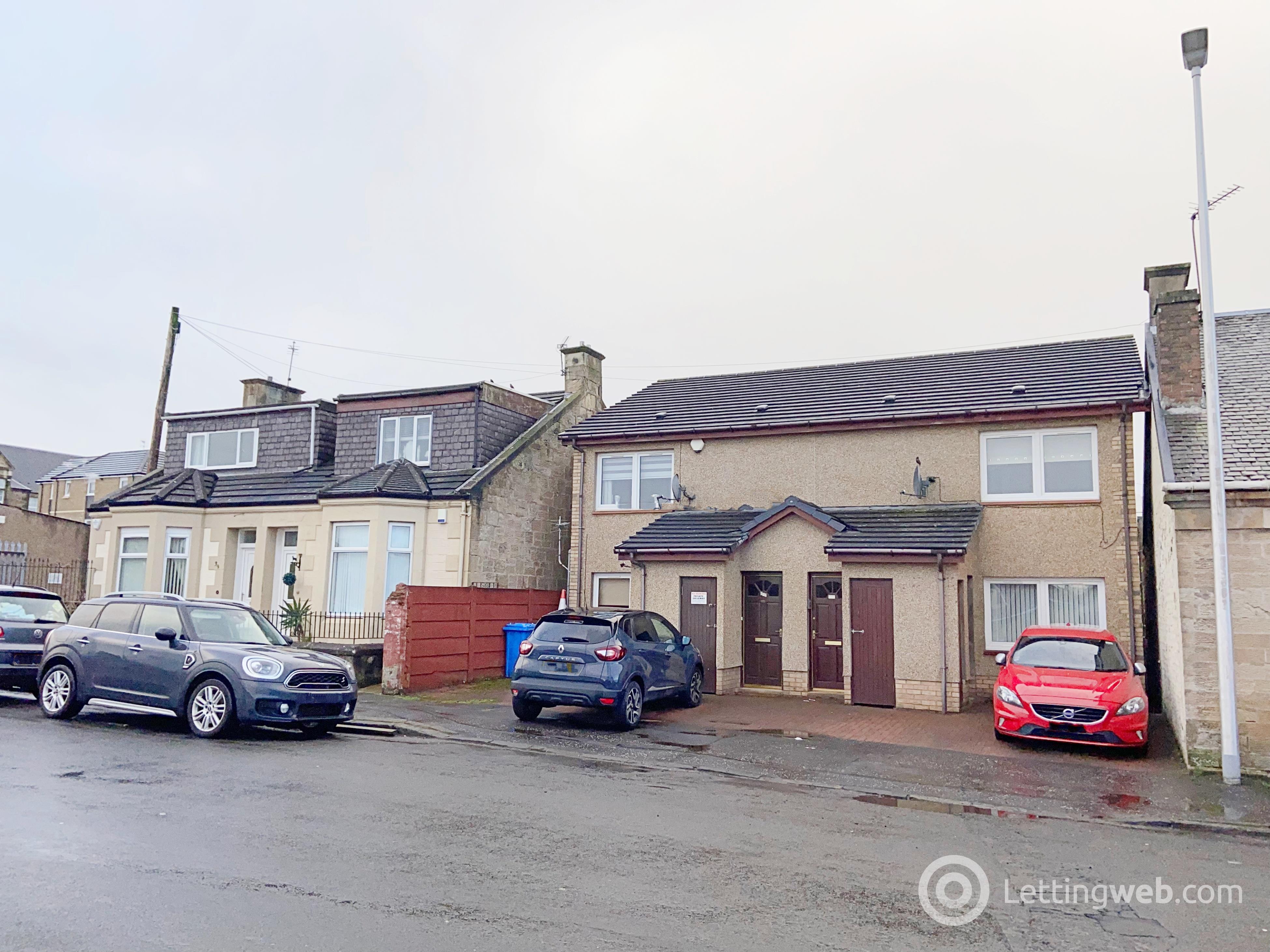 Property to rent in Academy Street, Larkhall, ML9 2BJ