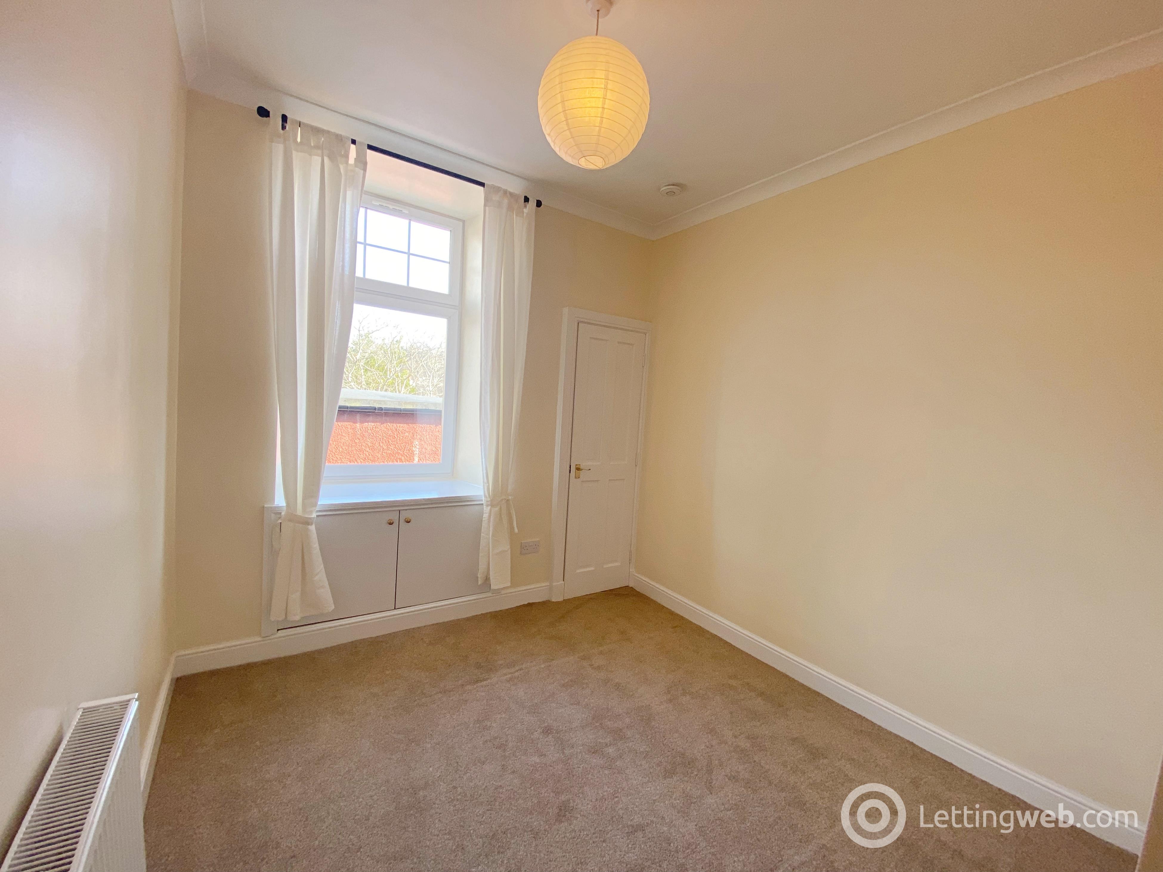 Property to rent in Green Street, Strathaven, ML10 6LT
