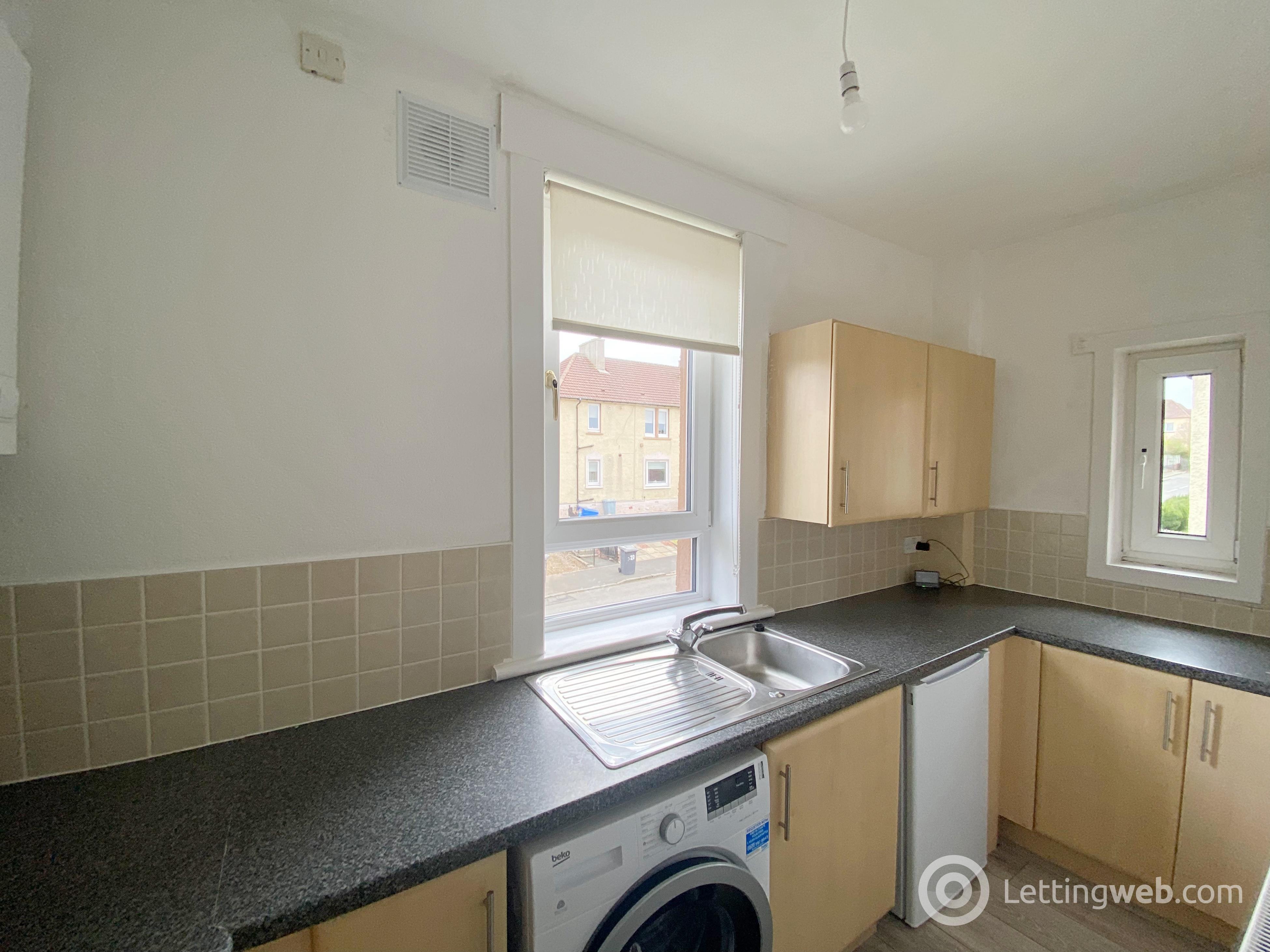 Property to rent in Westerton Avenue, Larkhall, ML9 1JQ
