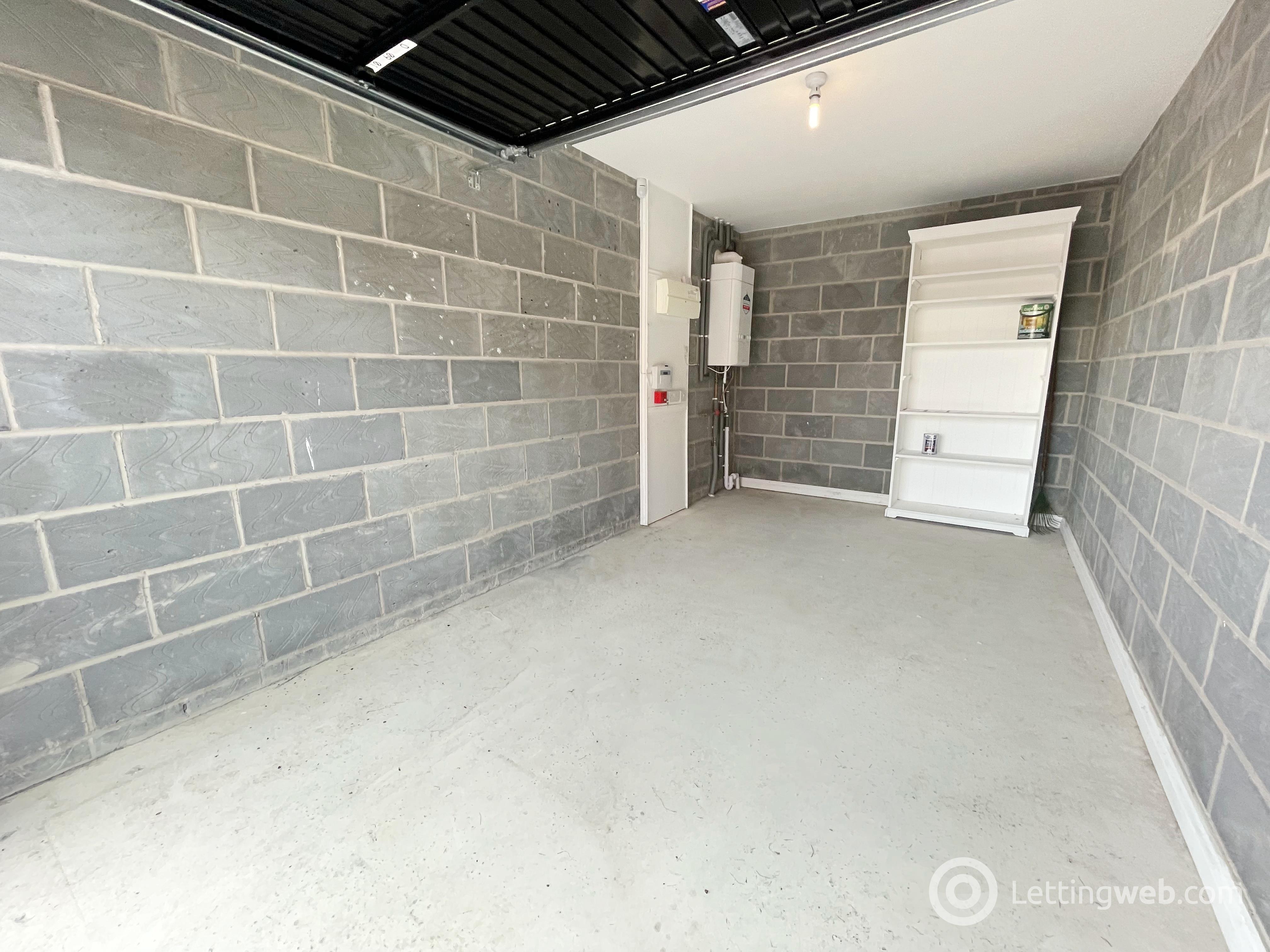 Property to rent in Ravenscliff Road, Motherwell, ML1 1AE