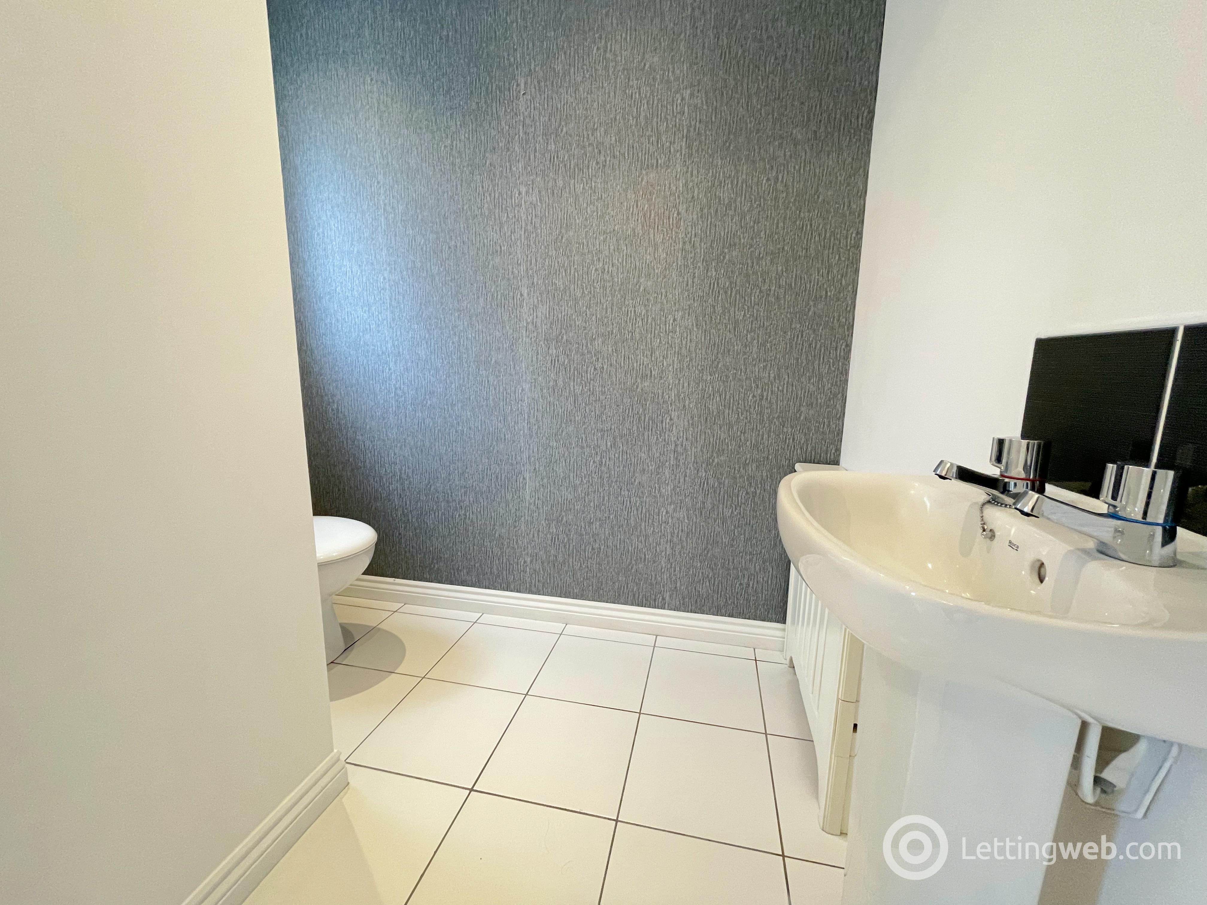 Property to rent in Ravenscliff Road, Motherwell, ML1 1AE
