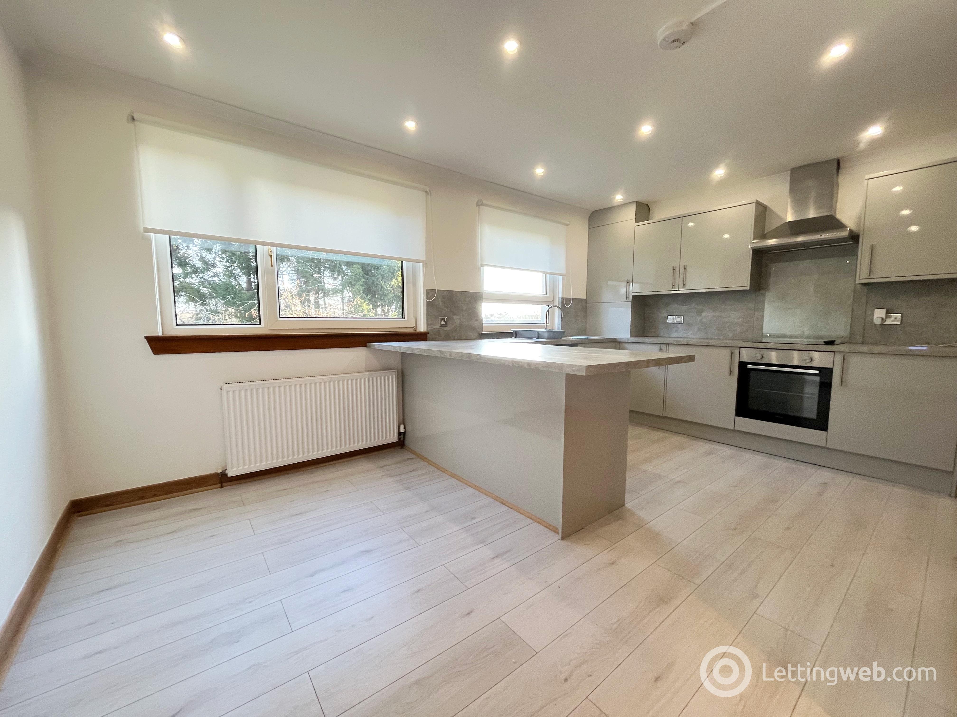 Property to rent in Langside Court, Bothwell, Glasgow, G71 8NS