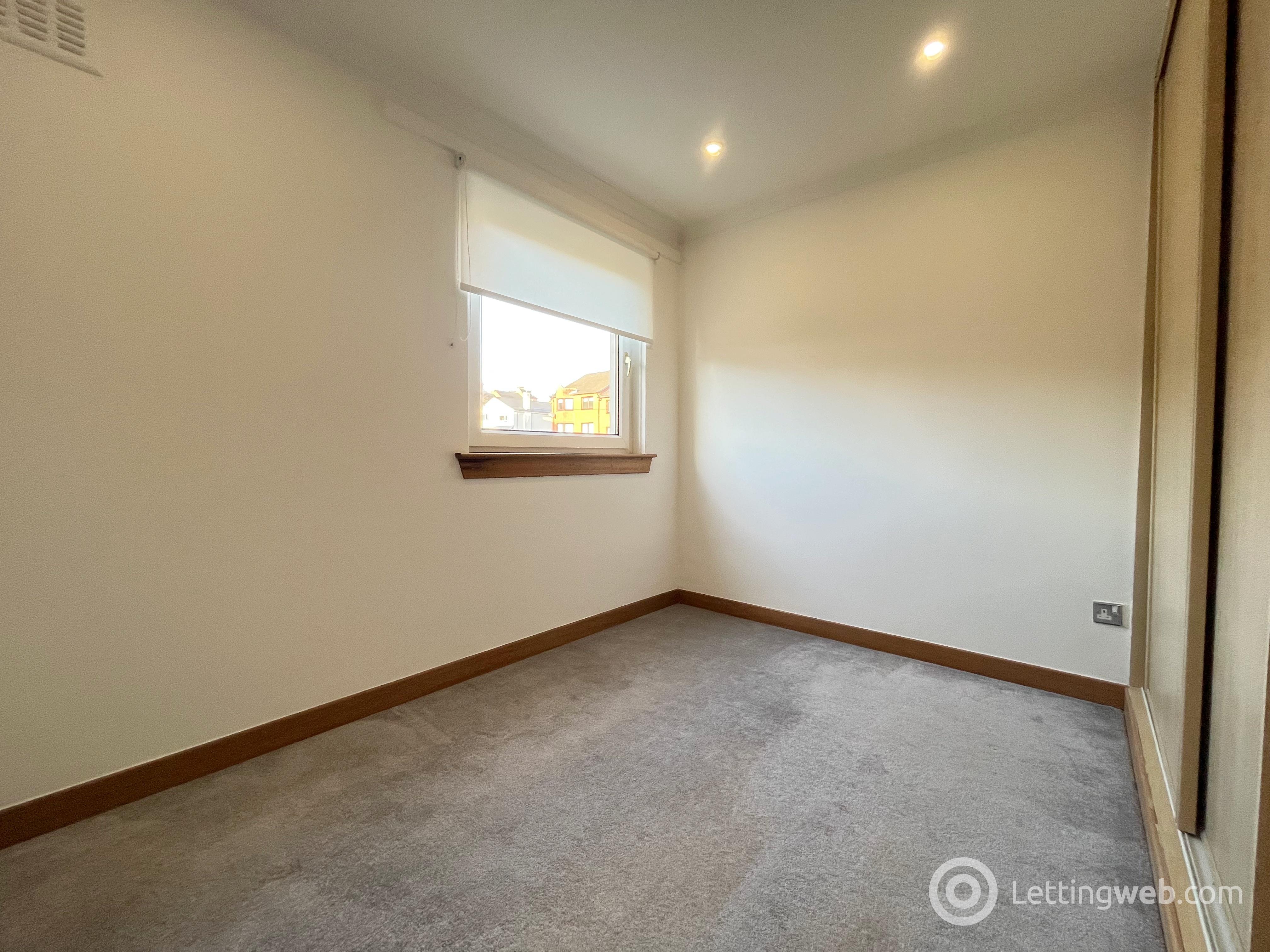 Property to rent in Langside Court, Bothwell, Glasgow, G71 8NS