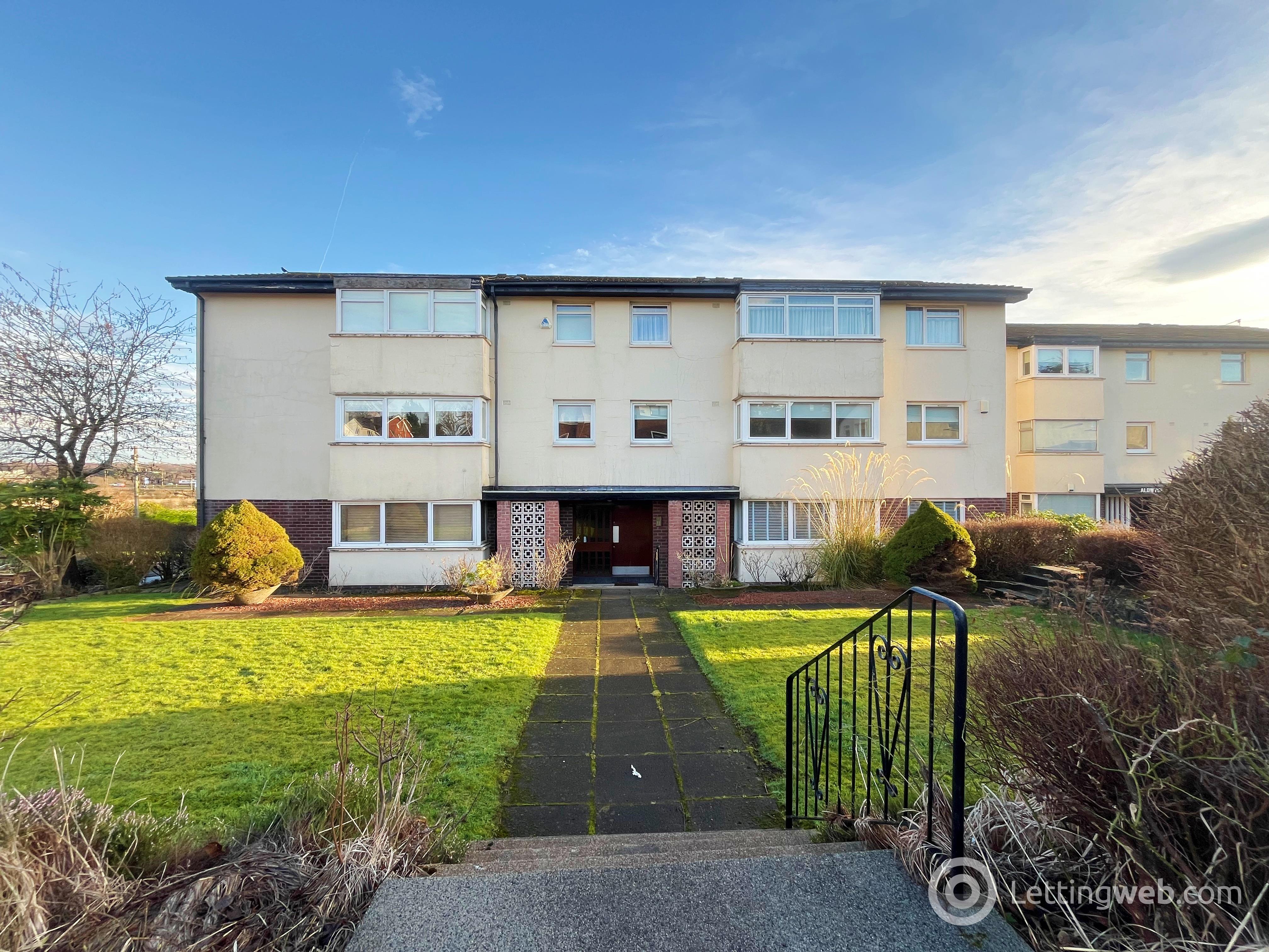 Property to rent in Langside Court, Bothwell, Glasgow, G71 8NS