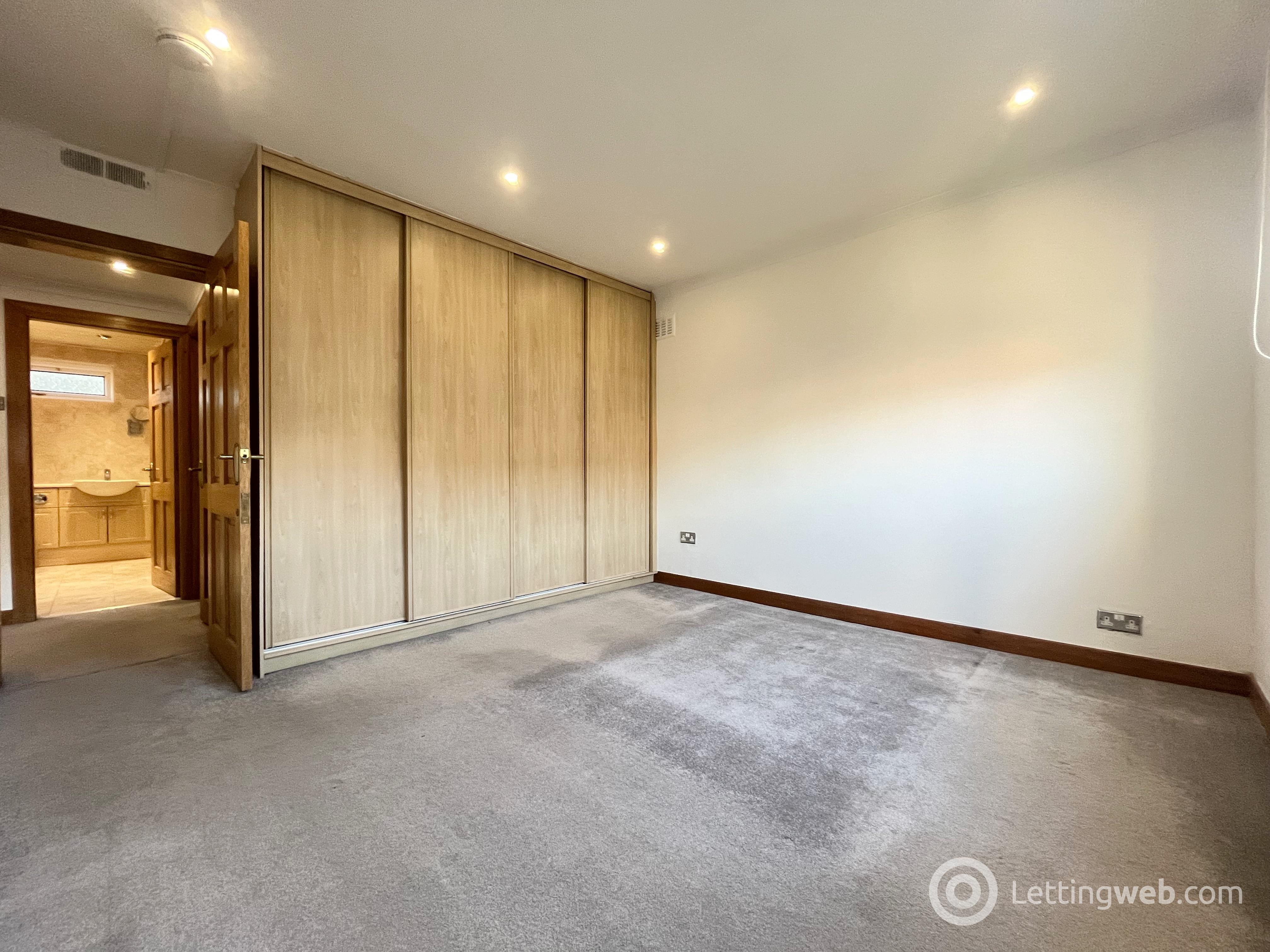 Property to rent in Langside Court, Bothwell, Glasgow, G71 8NS