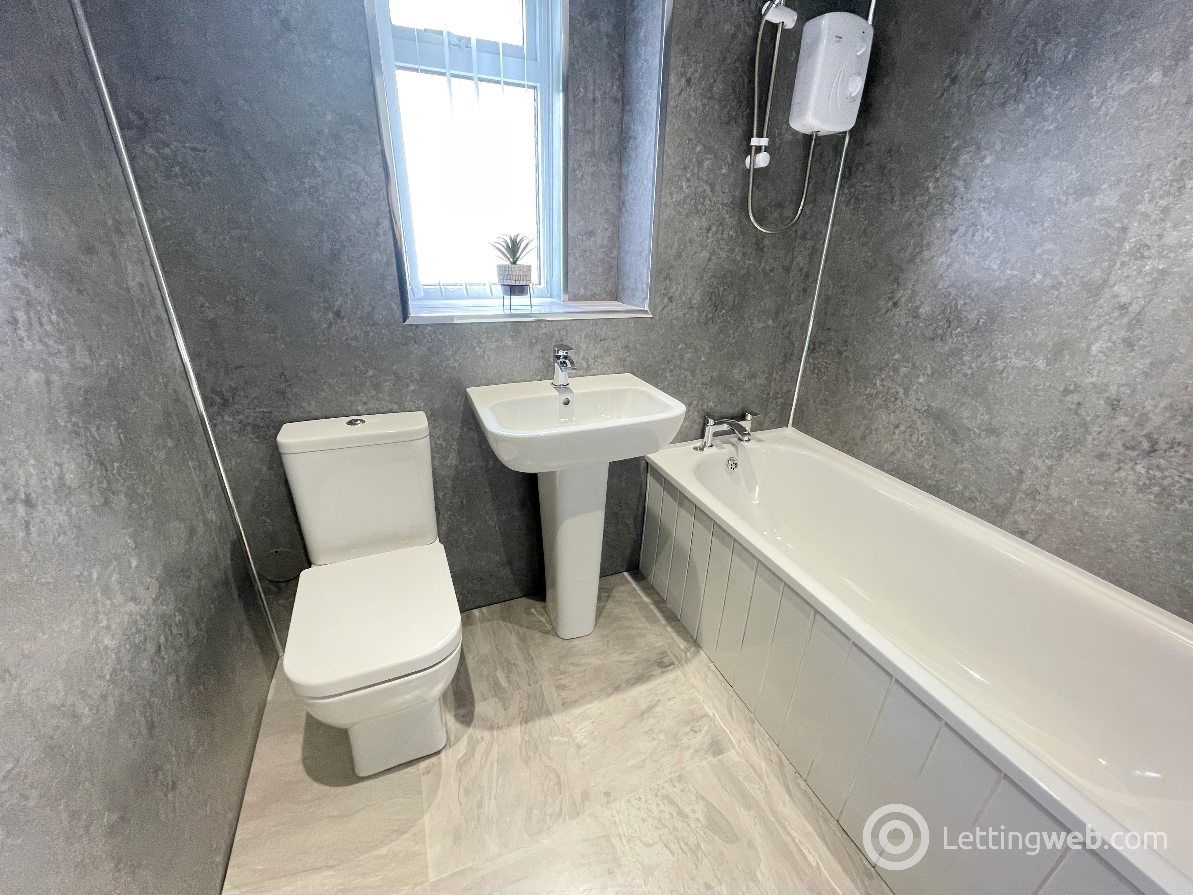 Property to rent in St. Giles Way, Hamilton, ML3 8PG