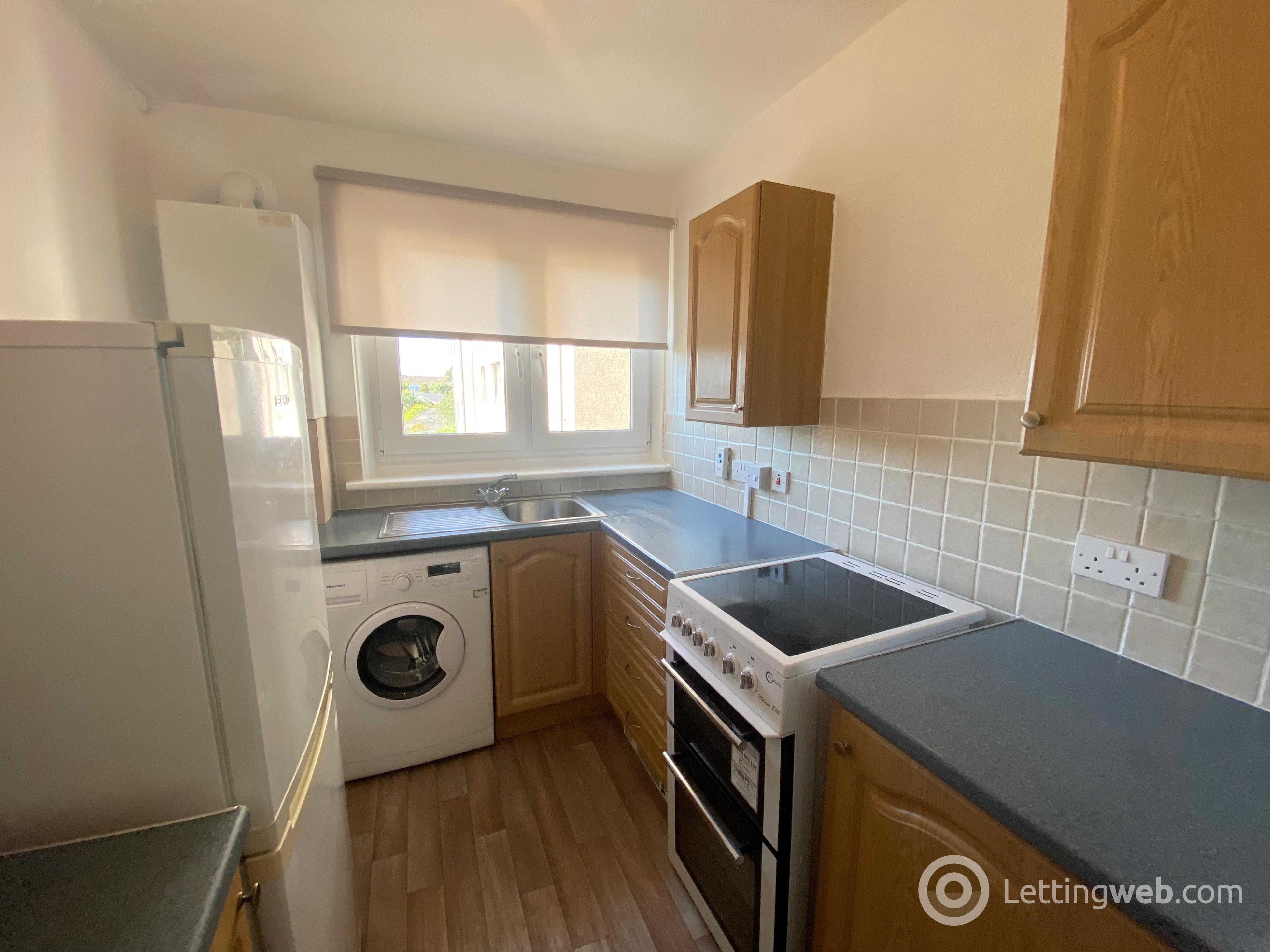 Property to rent in Dunglass Avenue, East Kilbride, Glasgow, G74 4EG