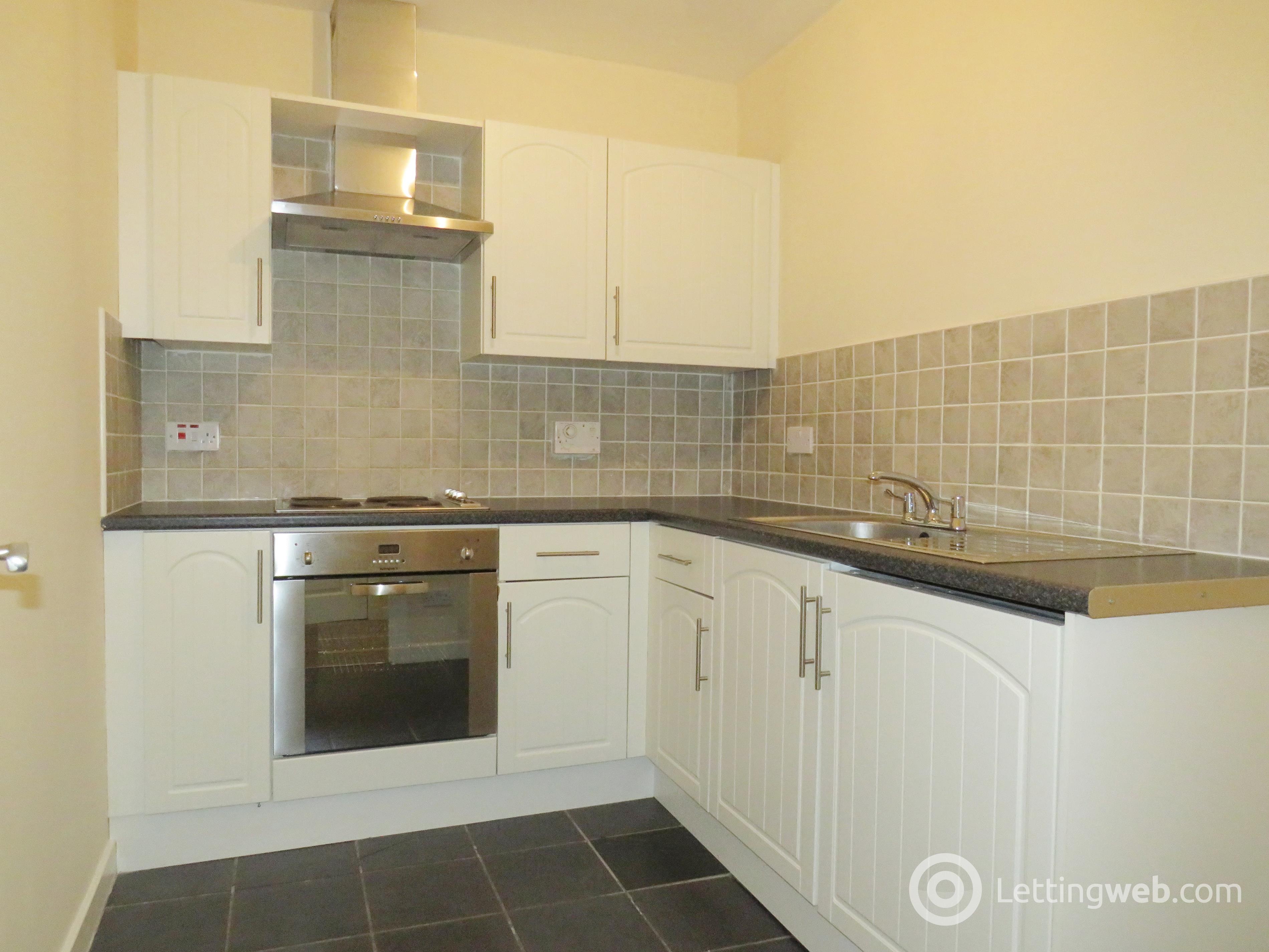 Property to rent in Kirk Street, Strathaven